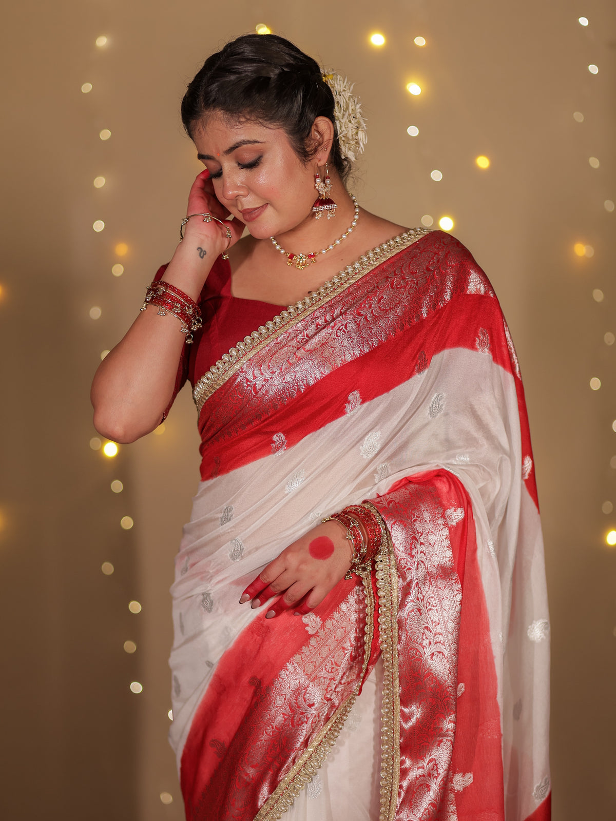 Banarasi Dual Shade Semi Chiffon Saree With Lace Border- White & Red