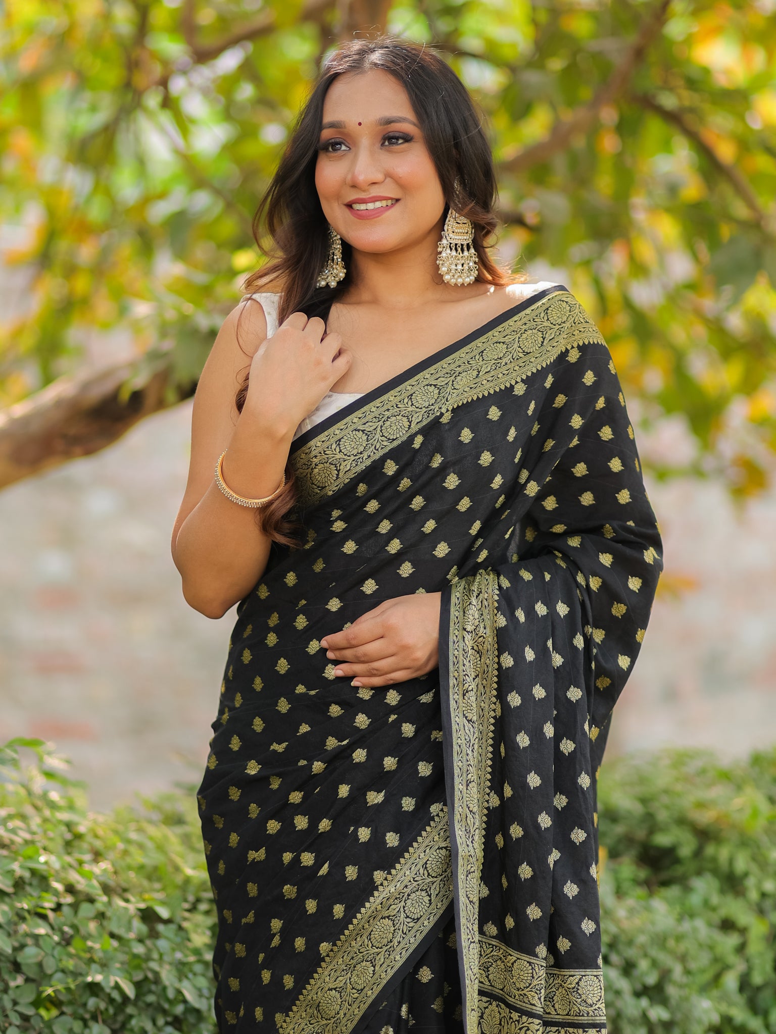 Banarasi Semi Georgette Saree With Resham Weaving- Black