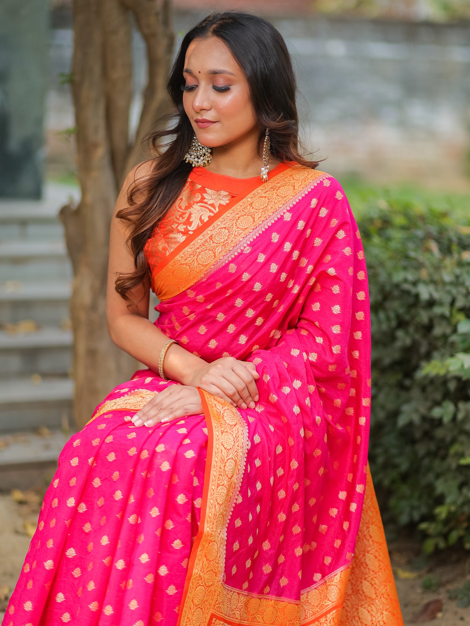 Banarasi Semi Georgette Saree With Resham Weaving & Contrast Border- Pink