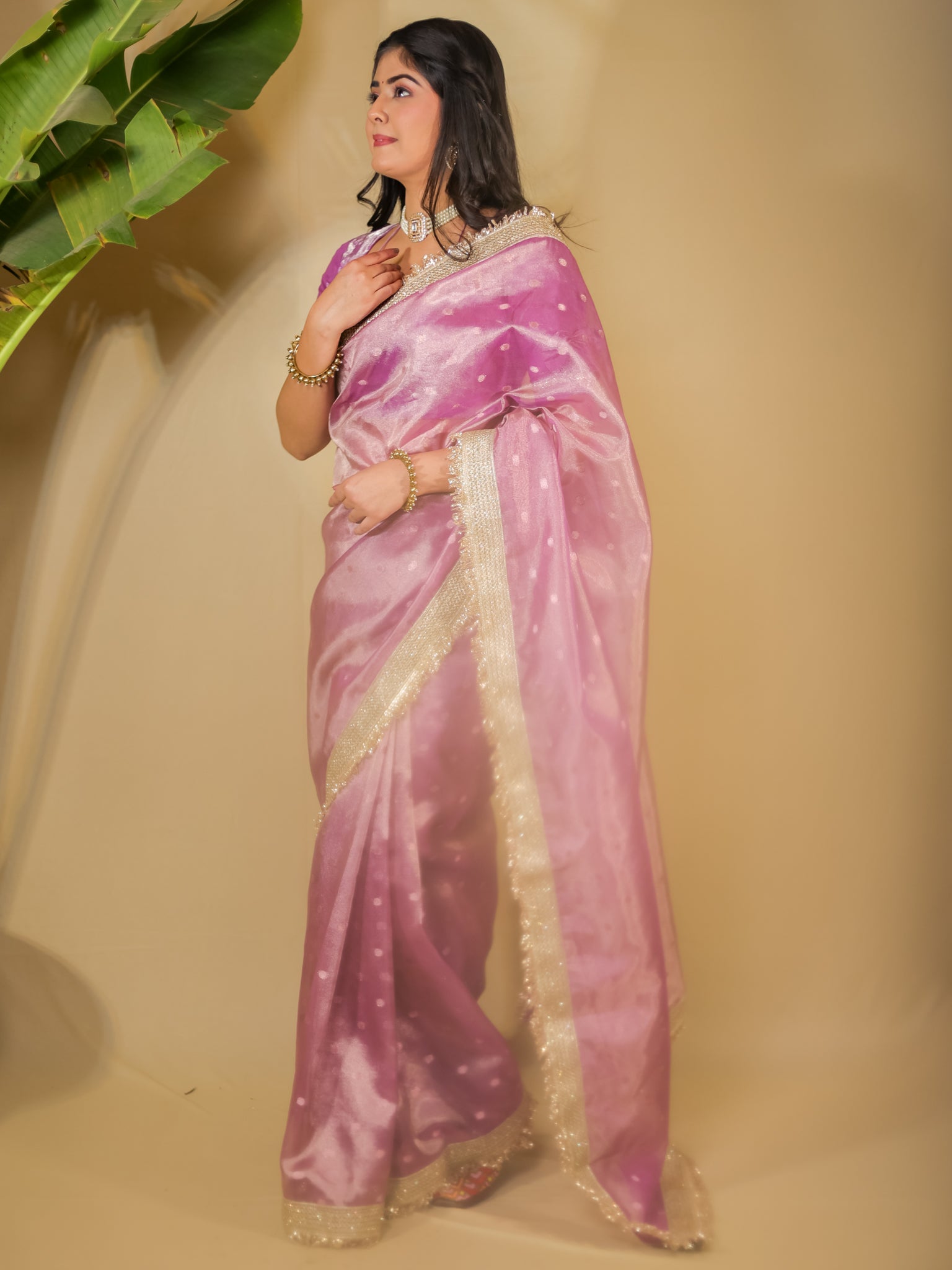 Banarasi Tissue Saree With Buti Weaving & Lace Border - Pink