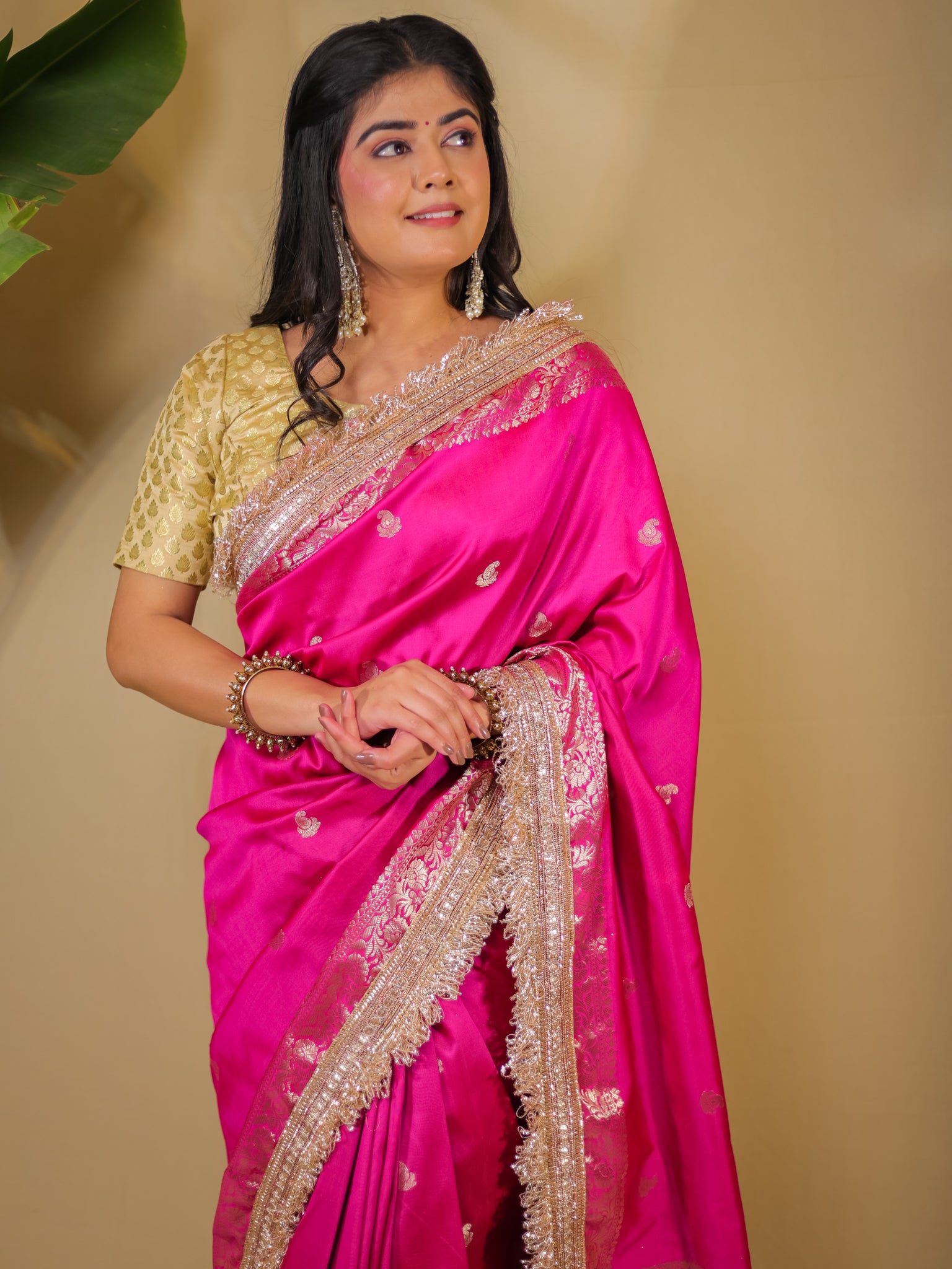 Banarasi Semi Silk Saree With Buti Zari Weaving & Lace  Border - Pink