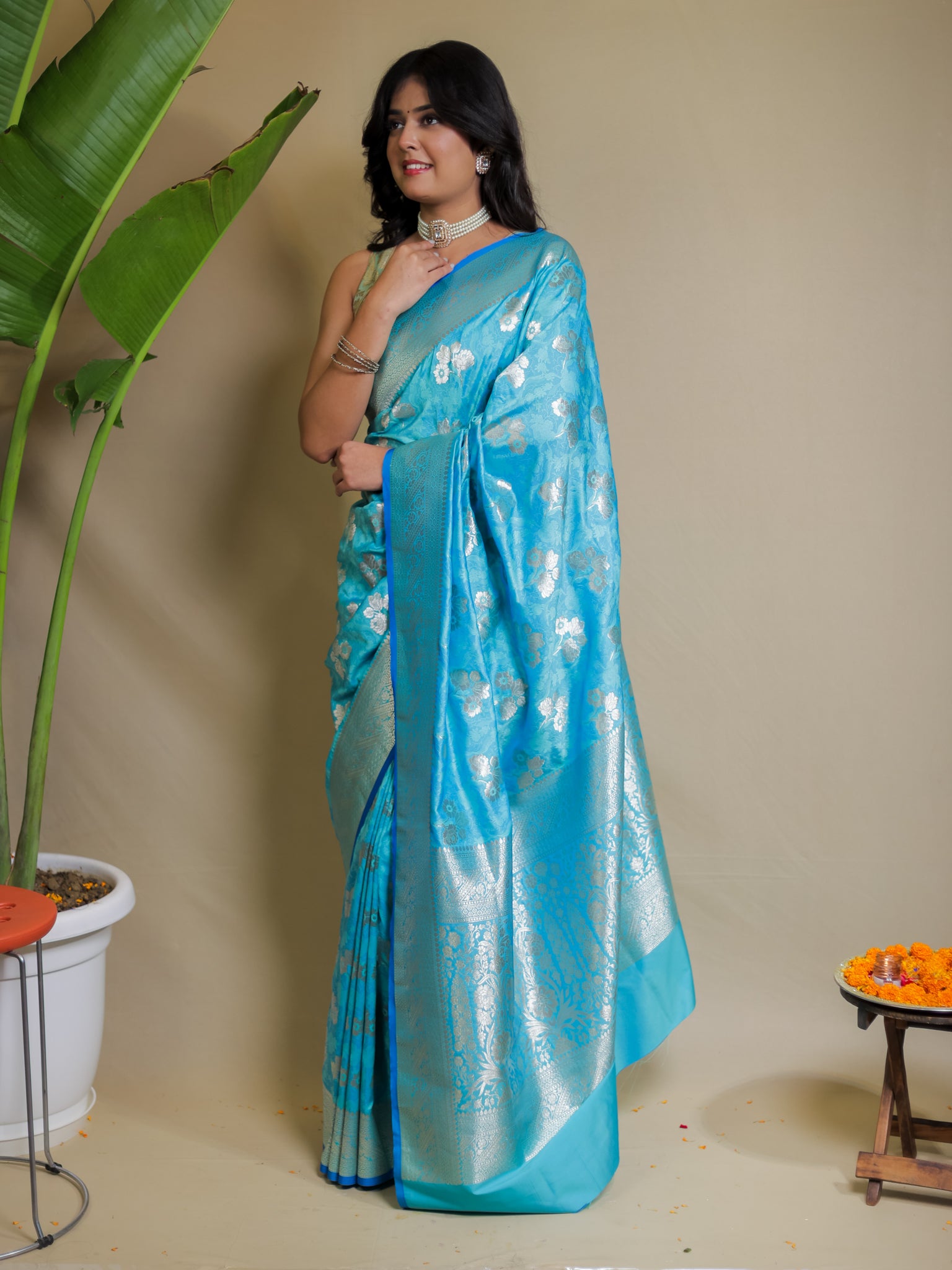 Banarasi Art Katan Silk Saree With Zari Buta Weaving & Tanchoi Weaving- Blue