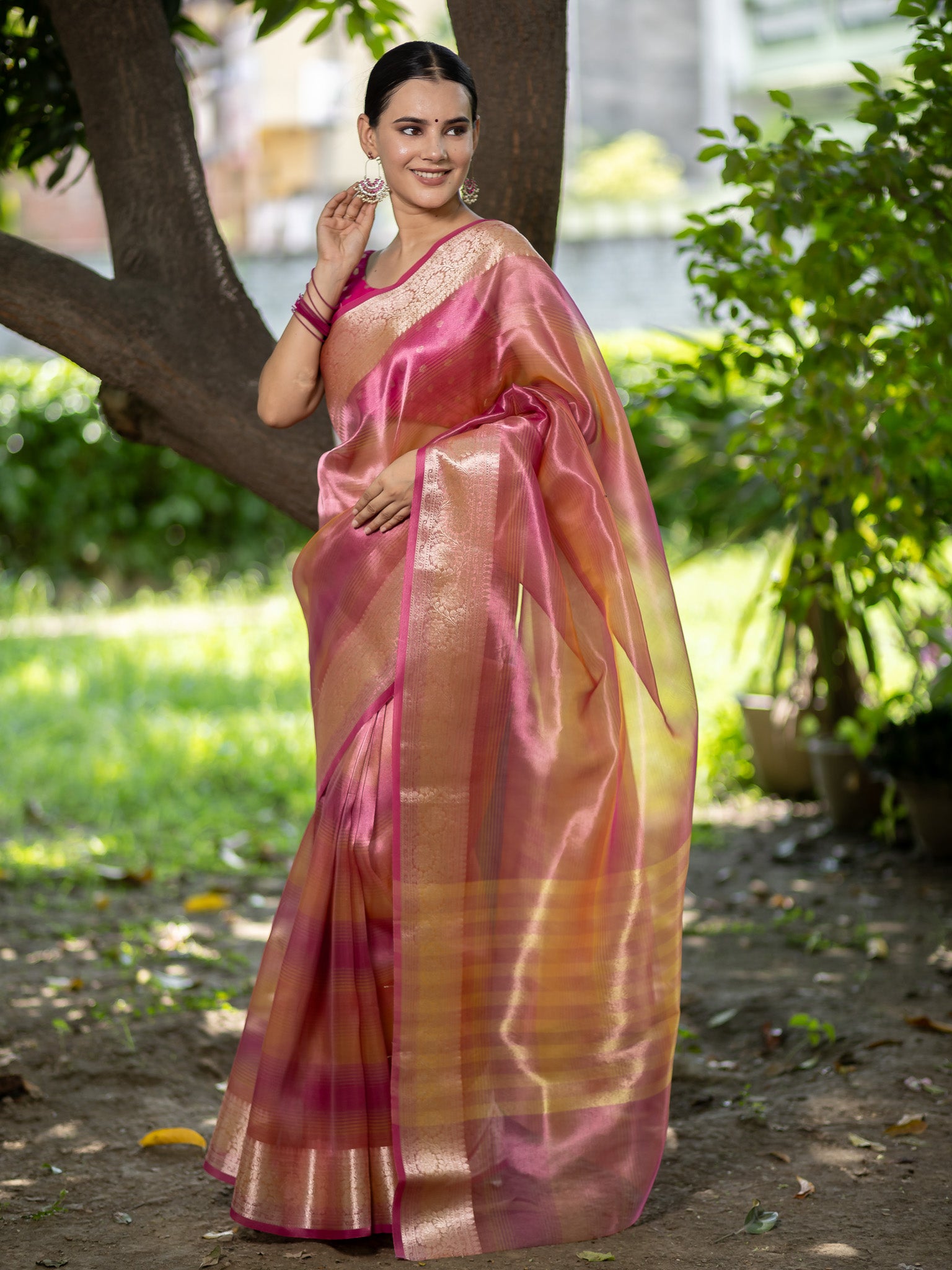 Banarasi Plain Shaded Tissue Saree With Zari Border - Pink