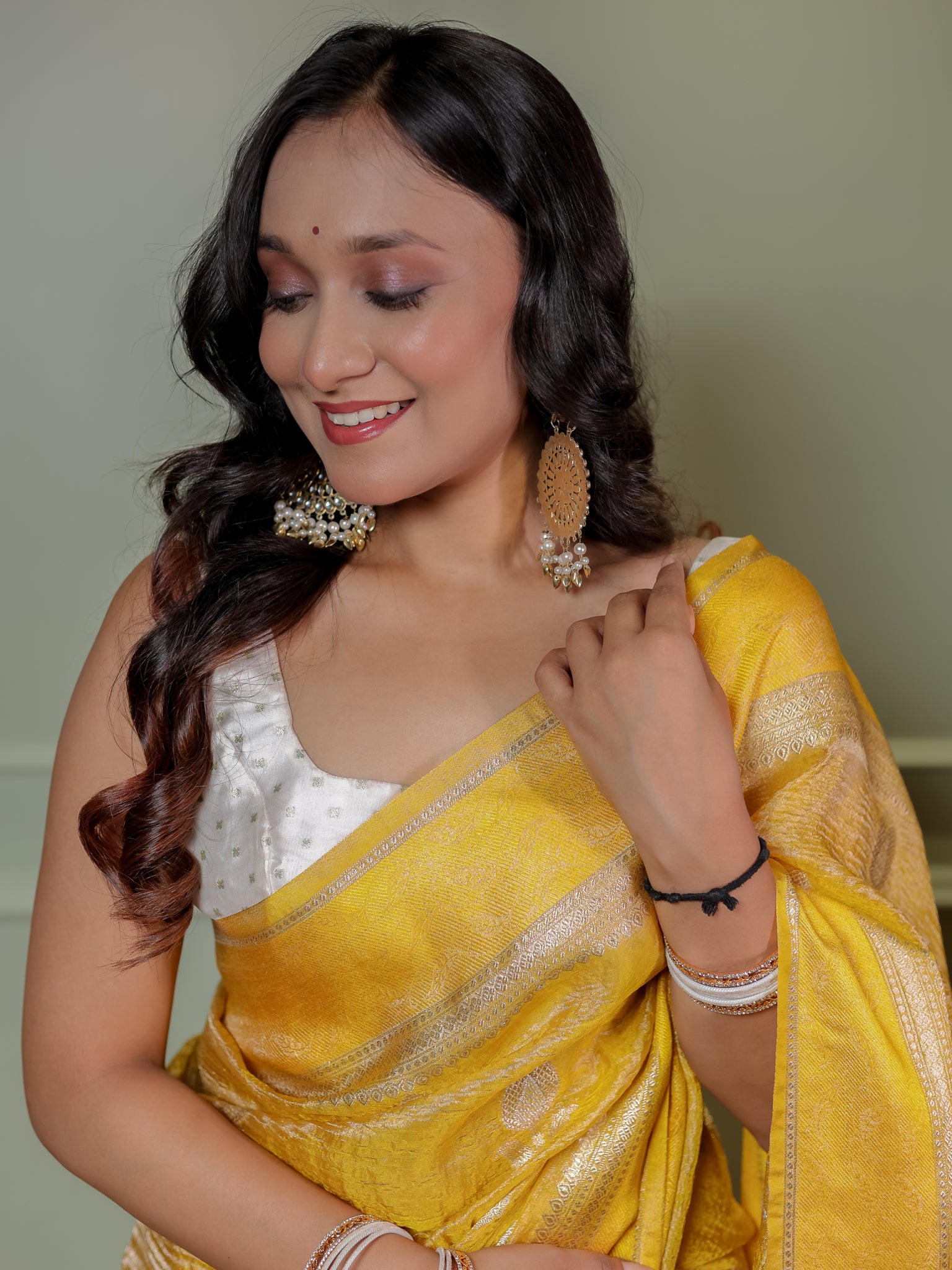 Banarasi Katan Crushed Tissue Saree With Border - Yellow