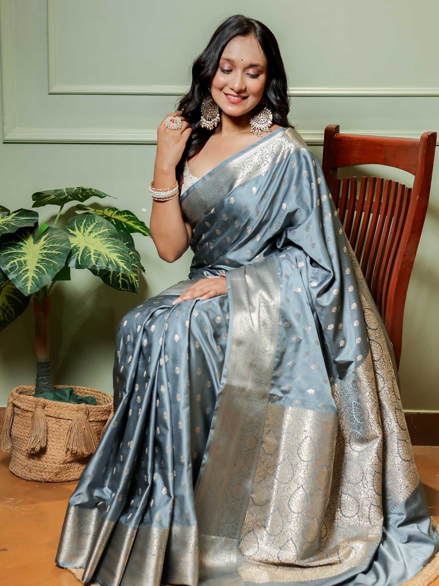 Banarasi Silk Saree With Buti Weaving & Border- Grey