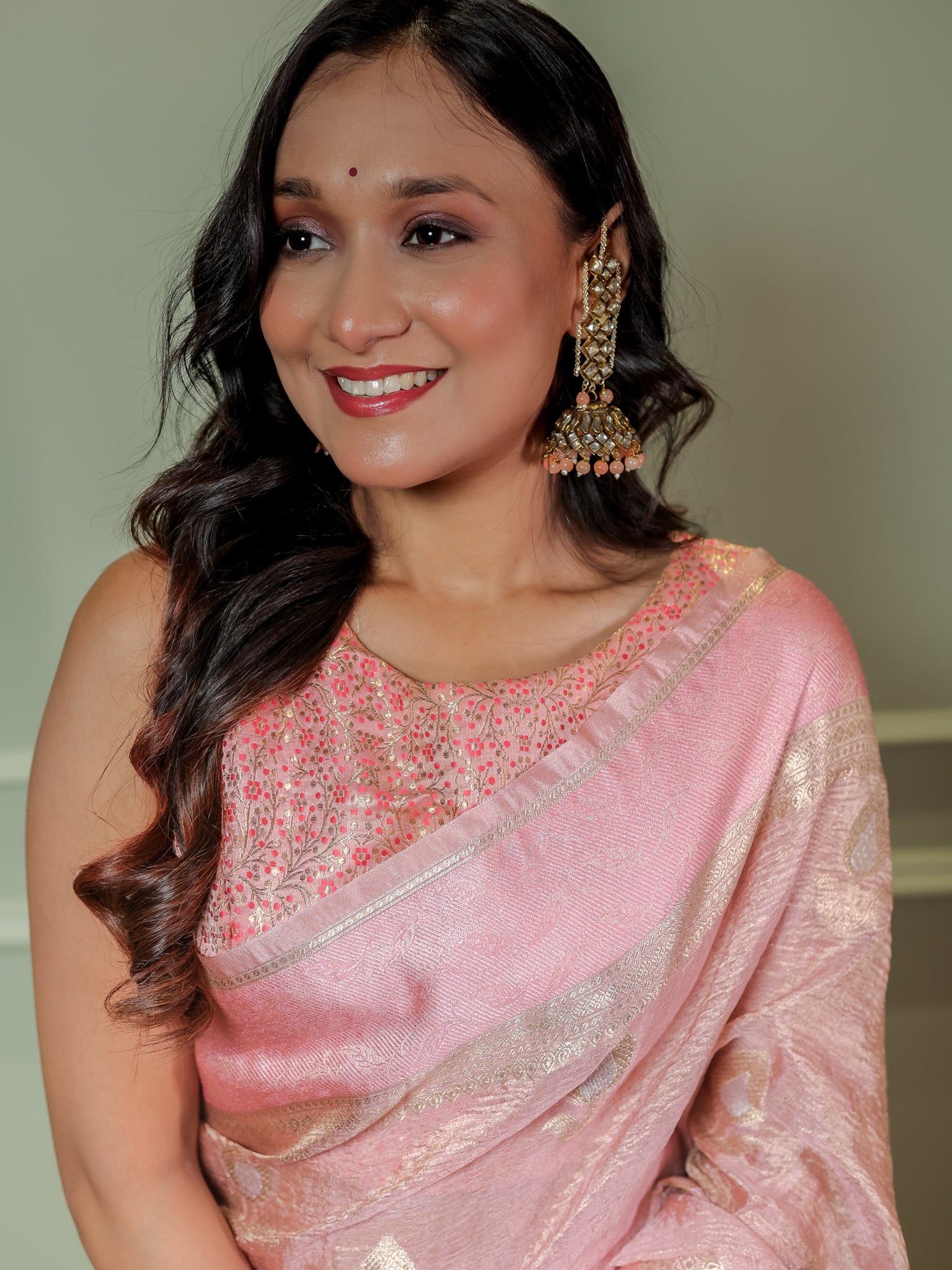 Banarasi Katan Crushed Tissue Saree With Border - Pink