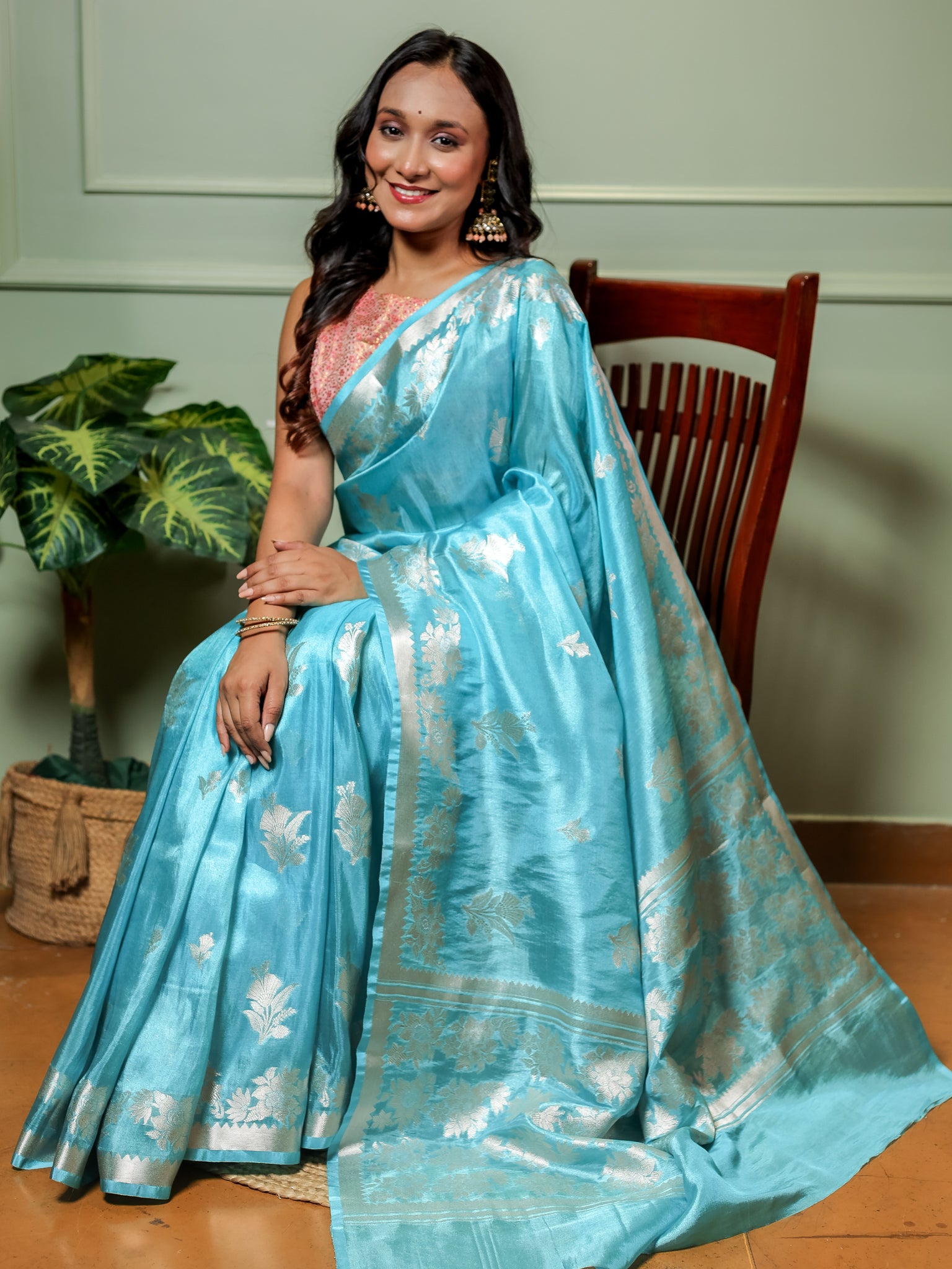Banarasi Dual Tone Tissue Saree With Border - Aqua Blue