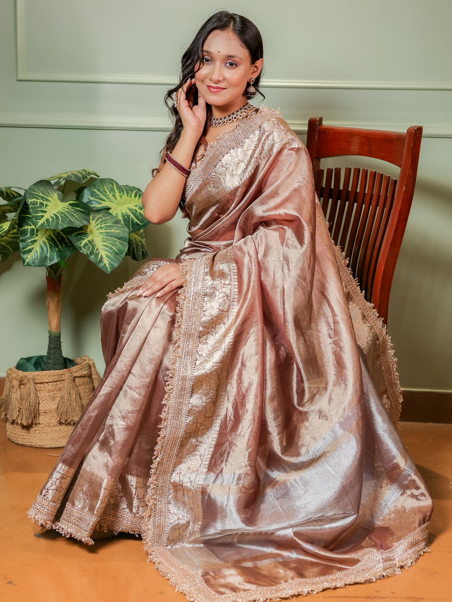 Banarasi Plain Tissue Saree With Lace Border- Metallic