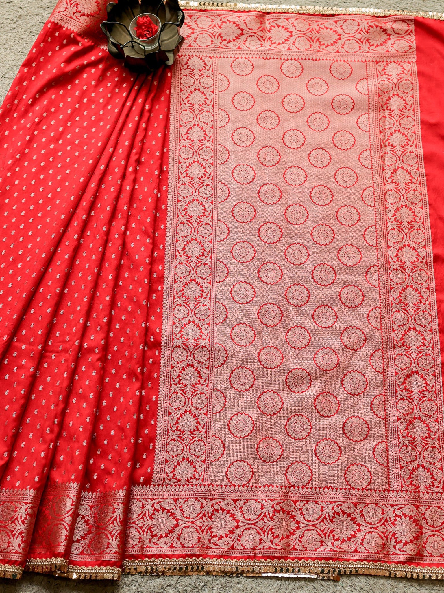 Banarasi Semi Silk Saree With Buti Weaving & Lace Border - Red