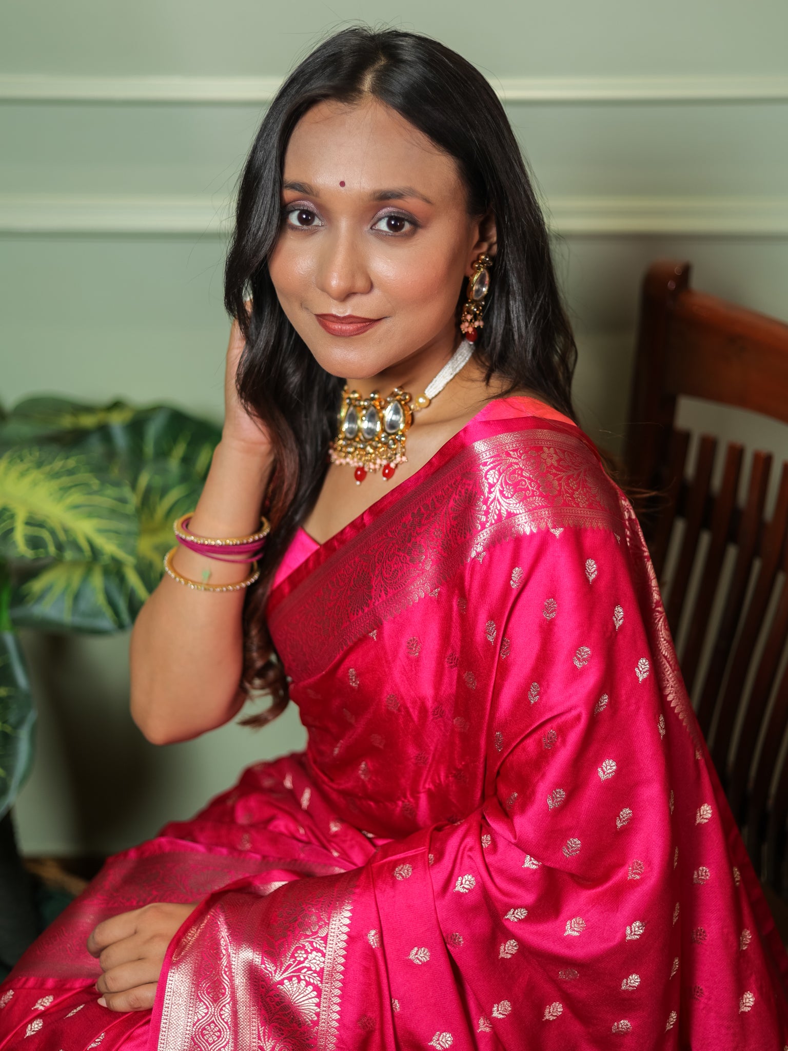Banarasi Silk Saree With Buti Weaving & Border- Pink