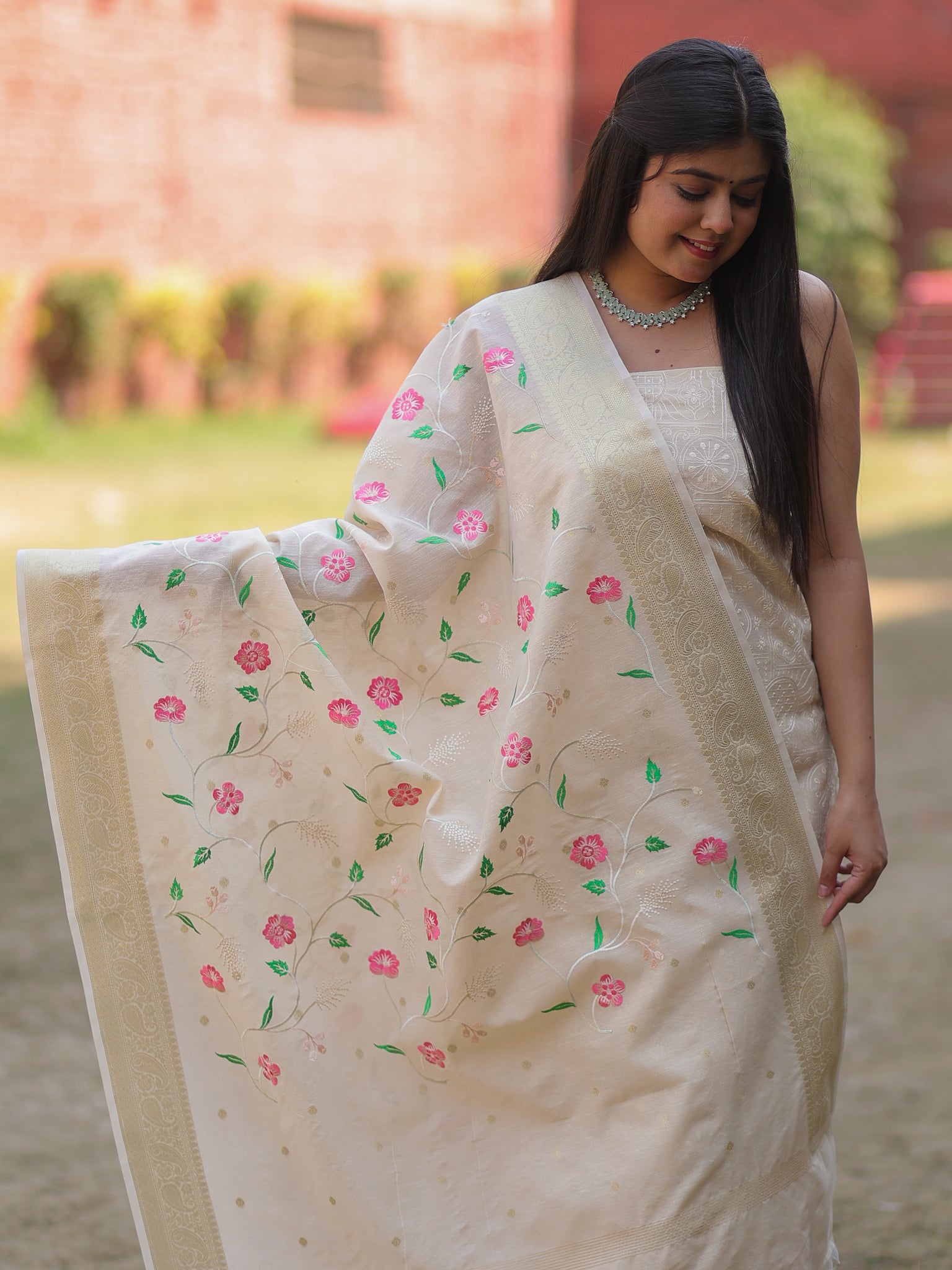 Banarasi Embroidered Salwar Kameez with Duppata- White