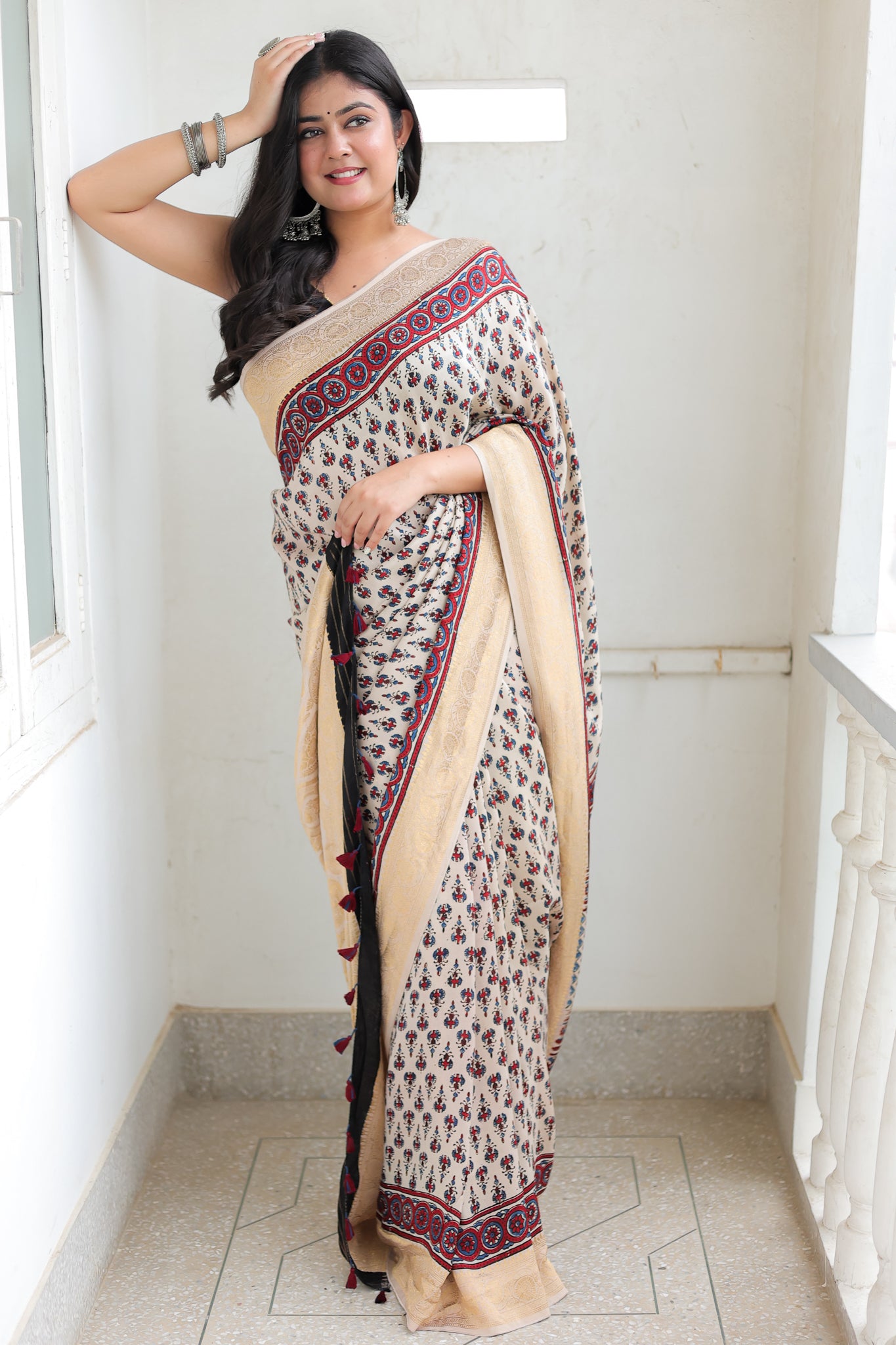 White Floral Ajrakh Dola Silk Saree With Zari Weaving