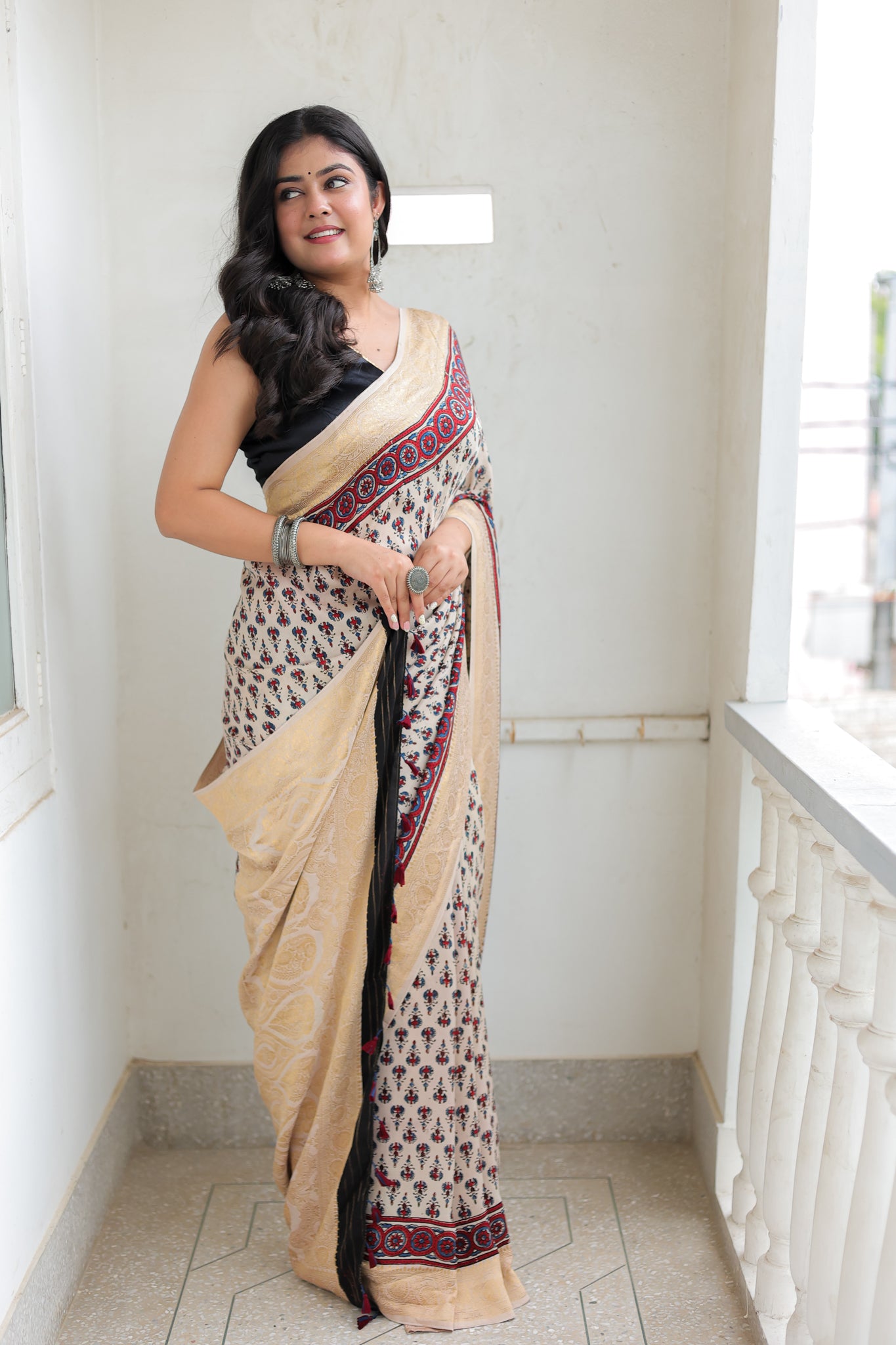 White Floral Ajrakh Dola Silk Saree With Zari Weaving