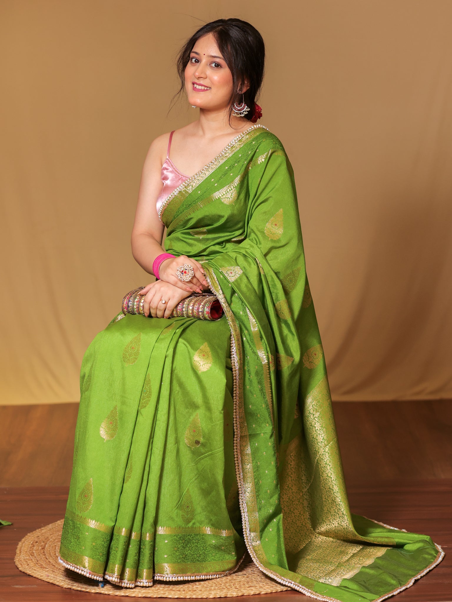 Banarasi Cotton Silk Saree With Zari Weaving & Lace Border - Green