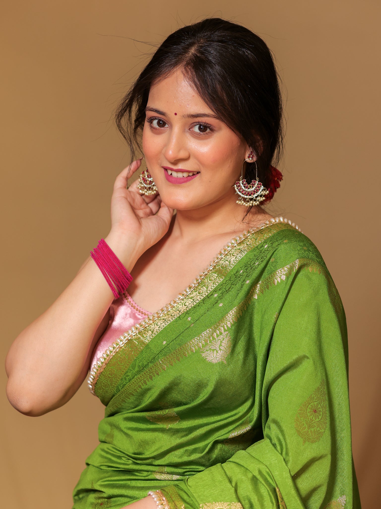 Banarasi Cotton Silk Saree With Zari Weaving & Lace Border - Green