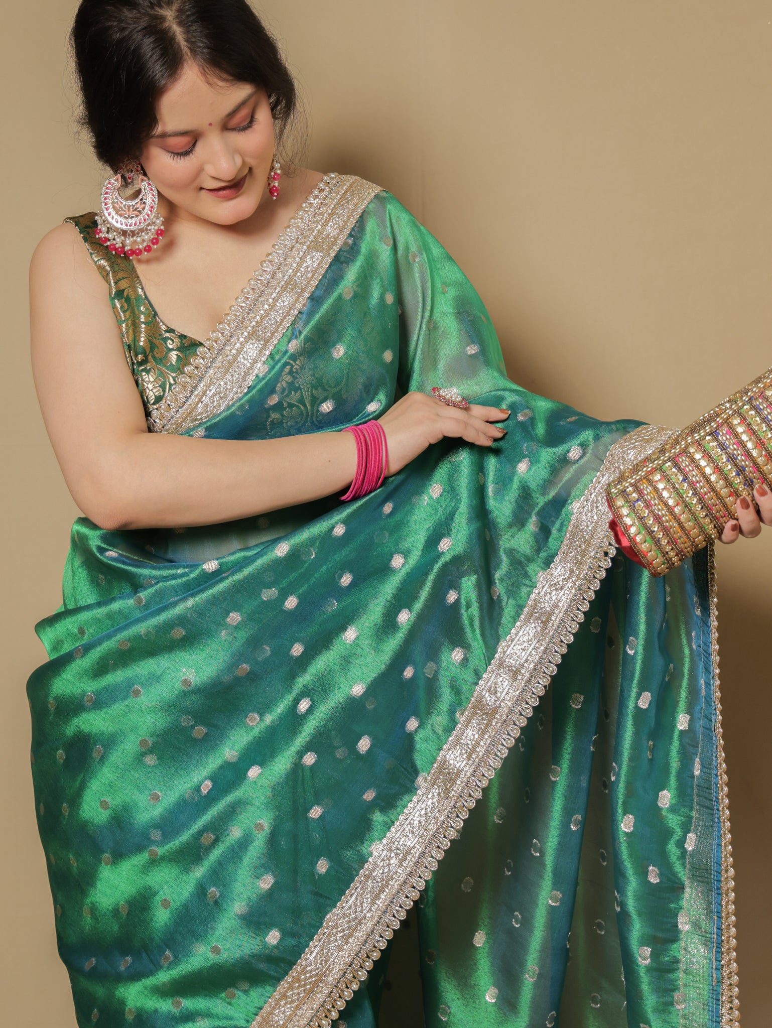 Banarasi Tissue Saree With Zari Weaving & Lace Border - Green