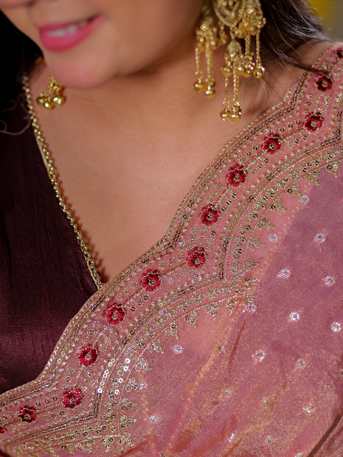 Tissue Sequin Saree With Scallop Border- Peach