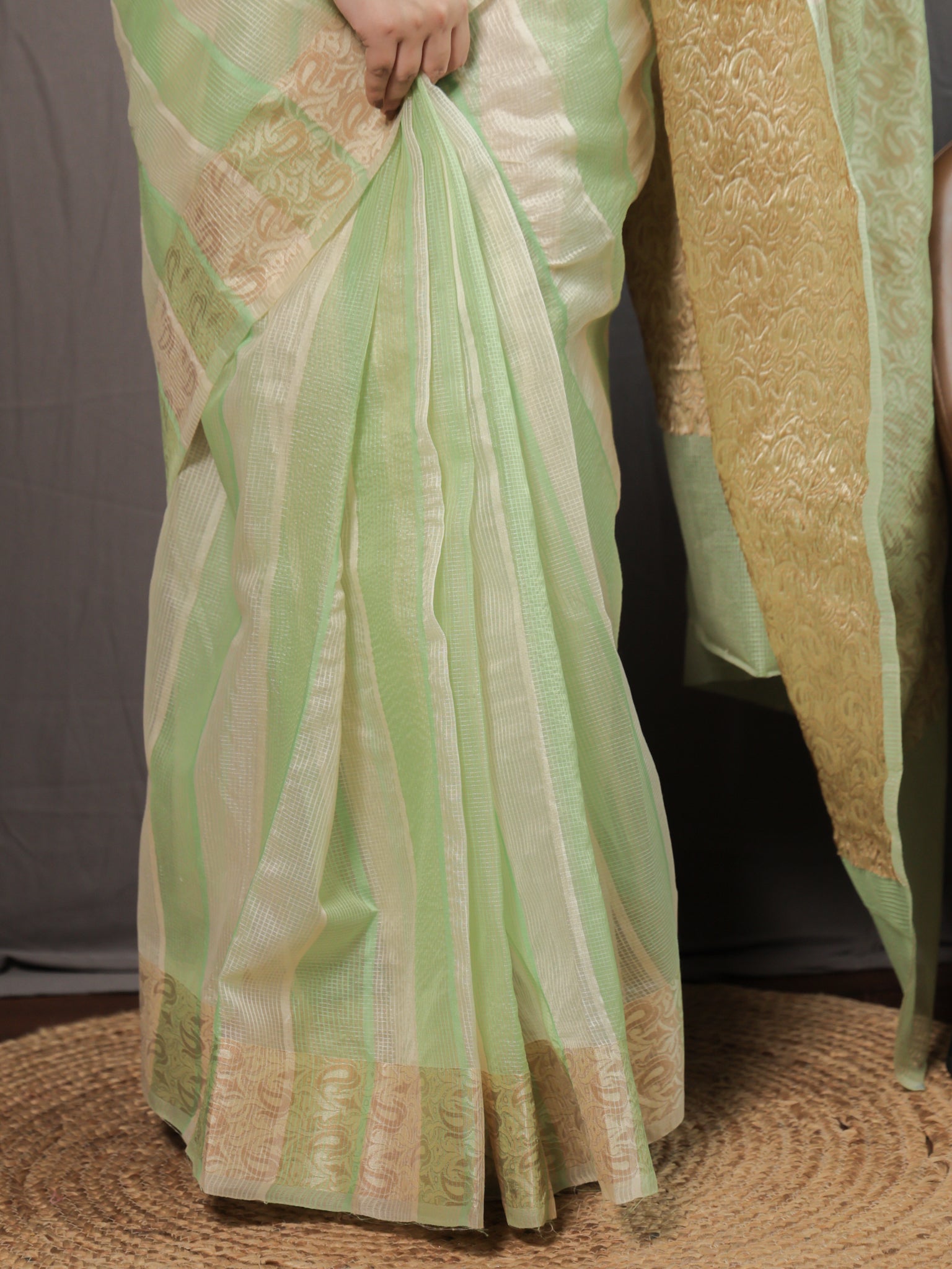 Banarasi Kota Check Saree with Resham Weaving Border- Green