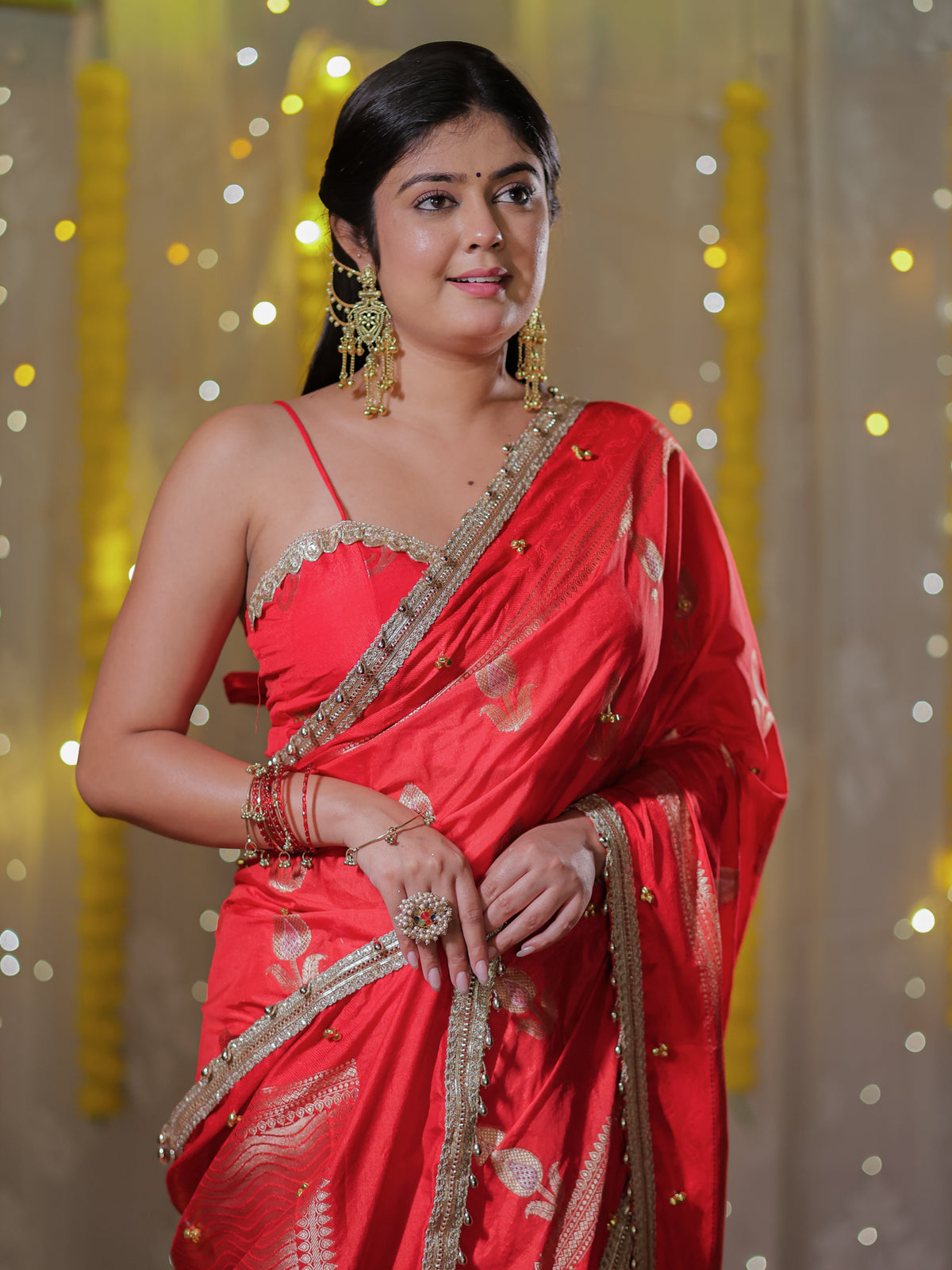 Banarasi Ghungroo Work Silk Saree with Lace Border - Red