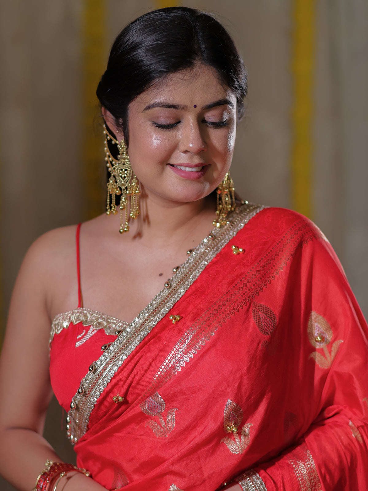 Banarasi Ghungroo Work Silk Saree with Lace Border - Red