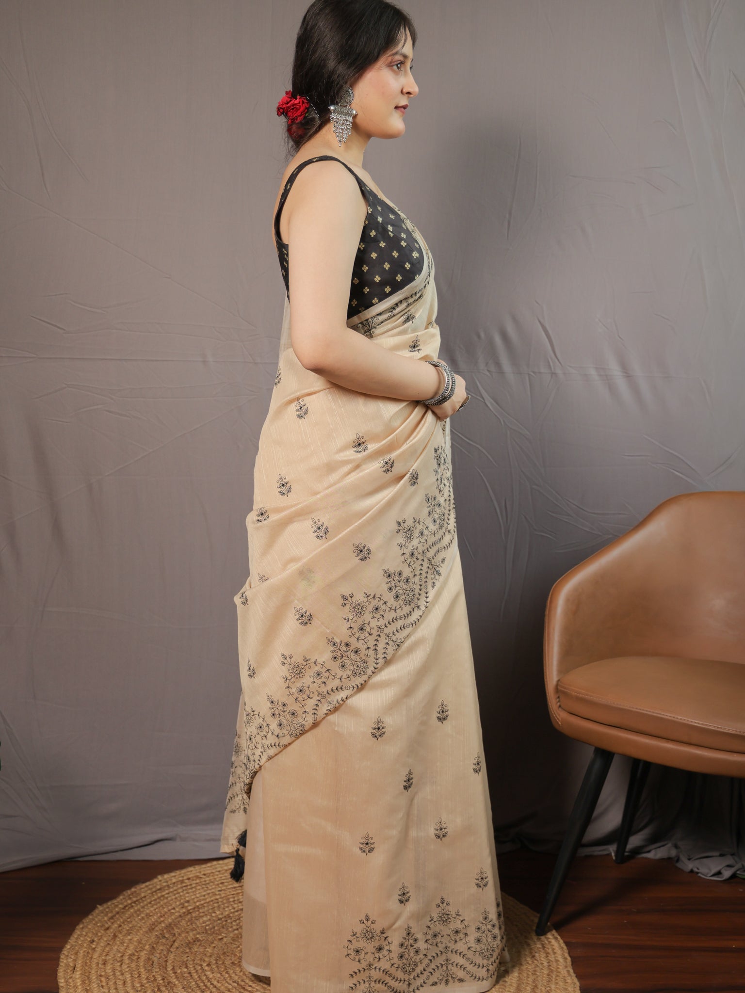 Cotton Saree with embroidery - Beige