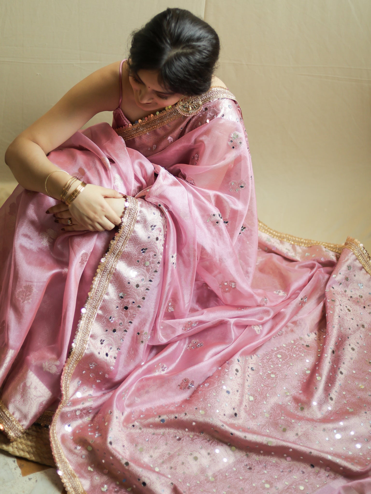 Banarasi Tissue Saree With Mirror Work & Lace Border - Pink
