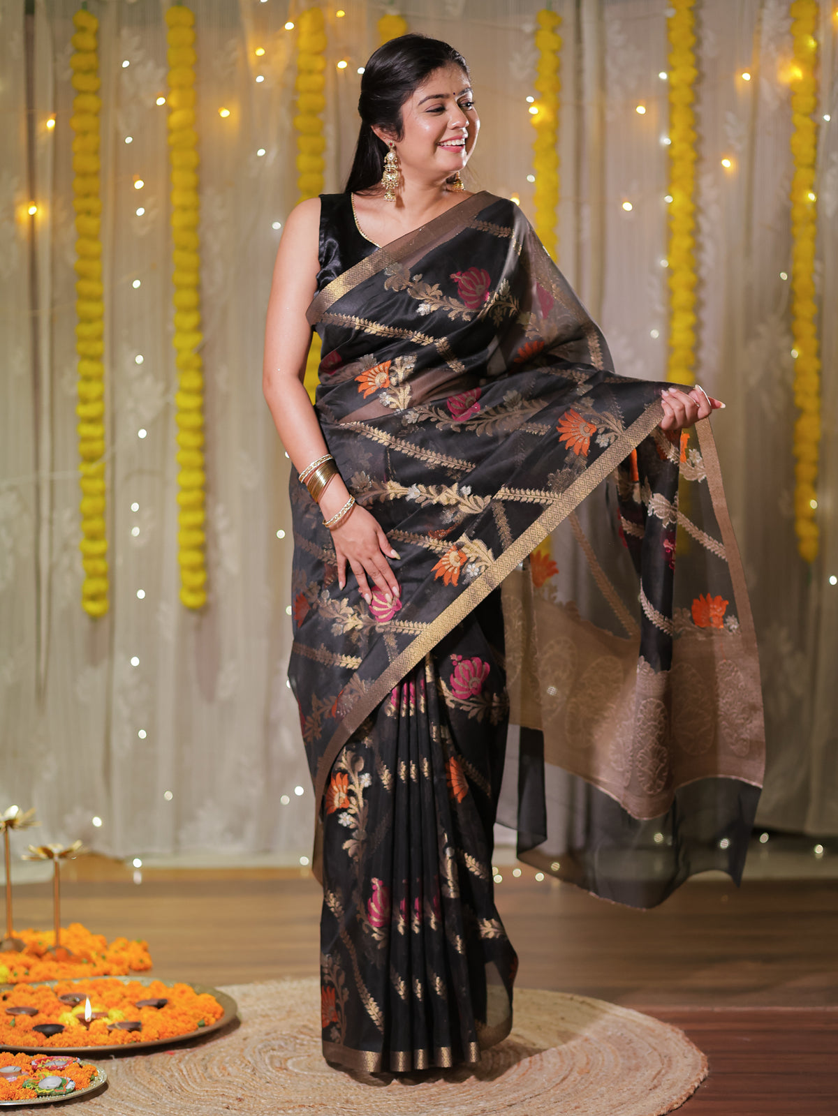 Banarasi Cotton Mix Saree with Zari Weaving & Border- Black