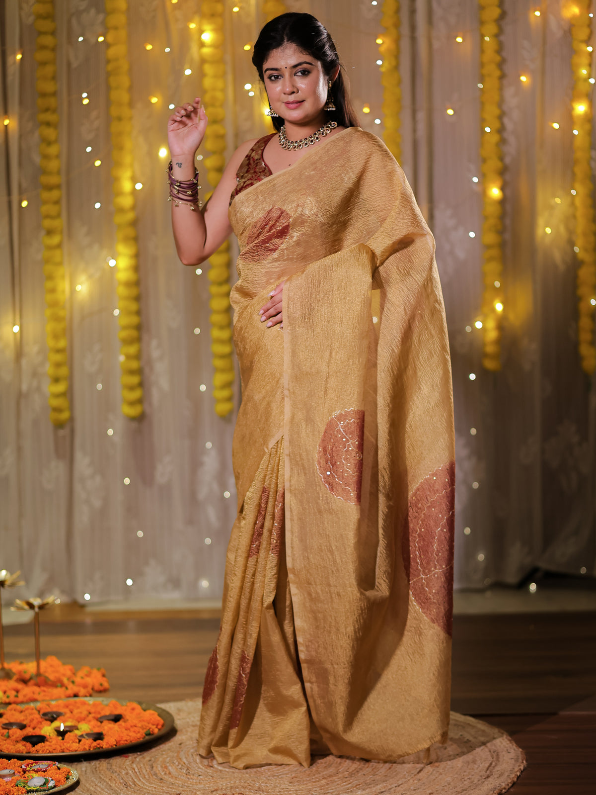 Banarasi Crushed Tissue Saree - Gold