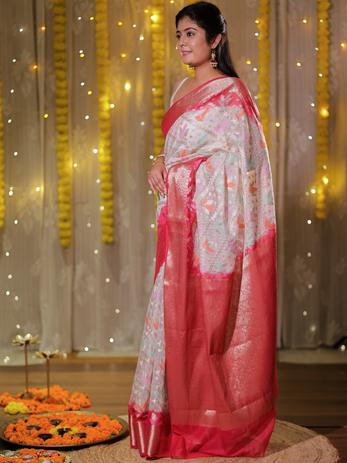 Banarasi Cotton Silk Saree with Zari Weaving & Contrast Border- White & Red