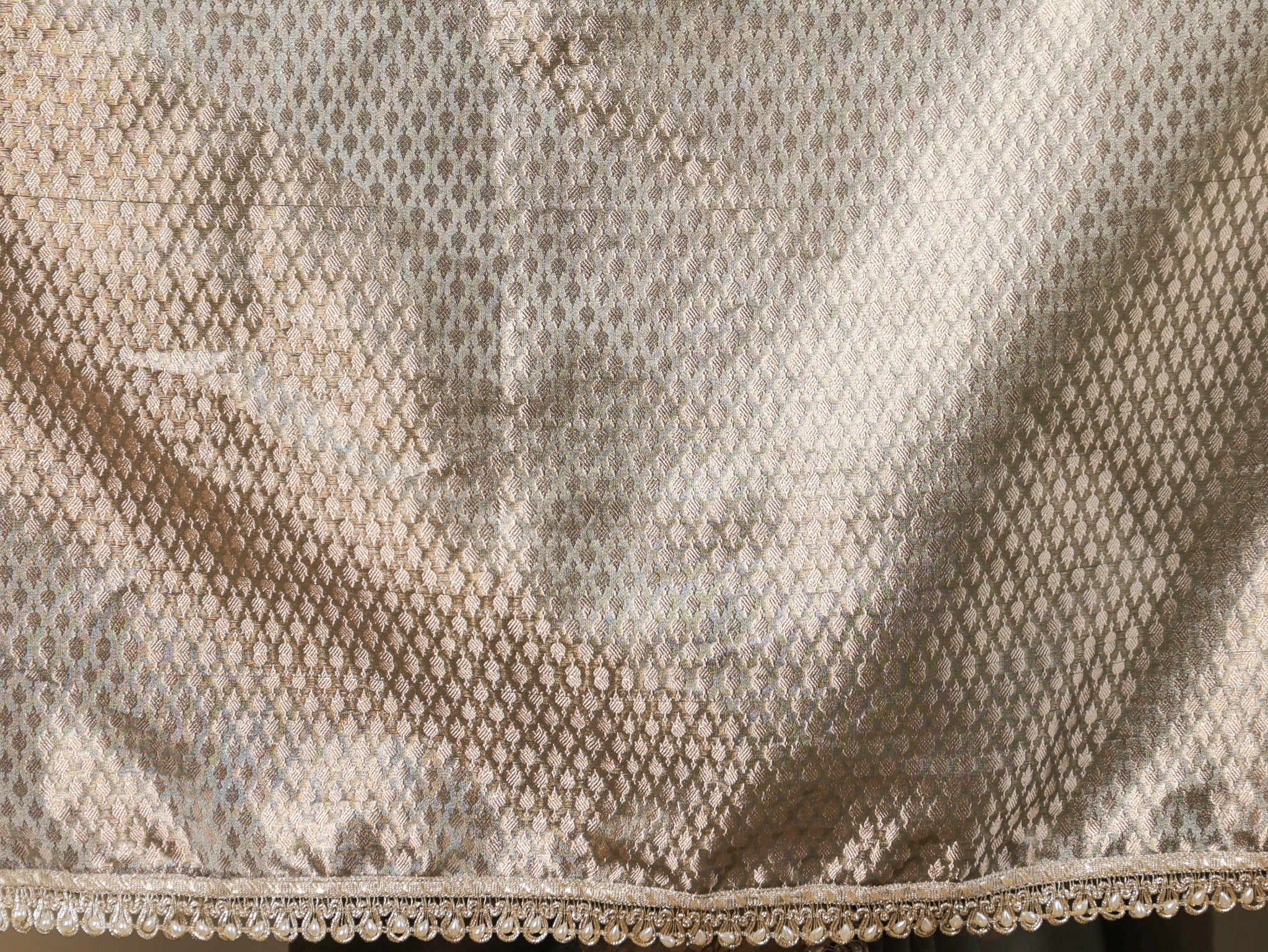 Banarasi Mirror Work Tissue Saree with Lace Border - Grey