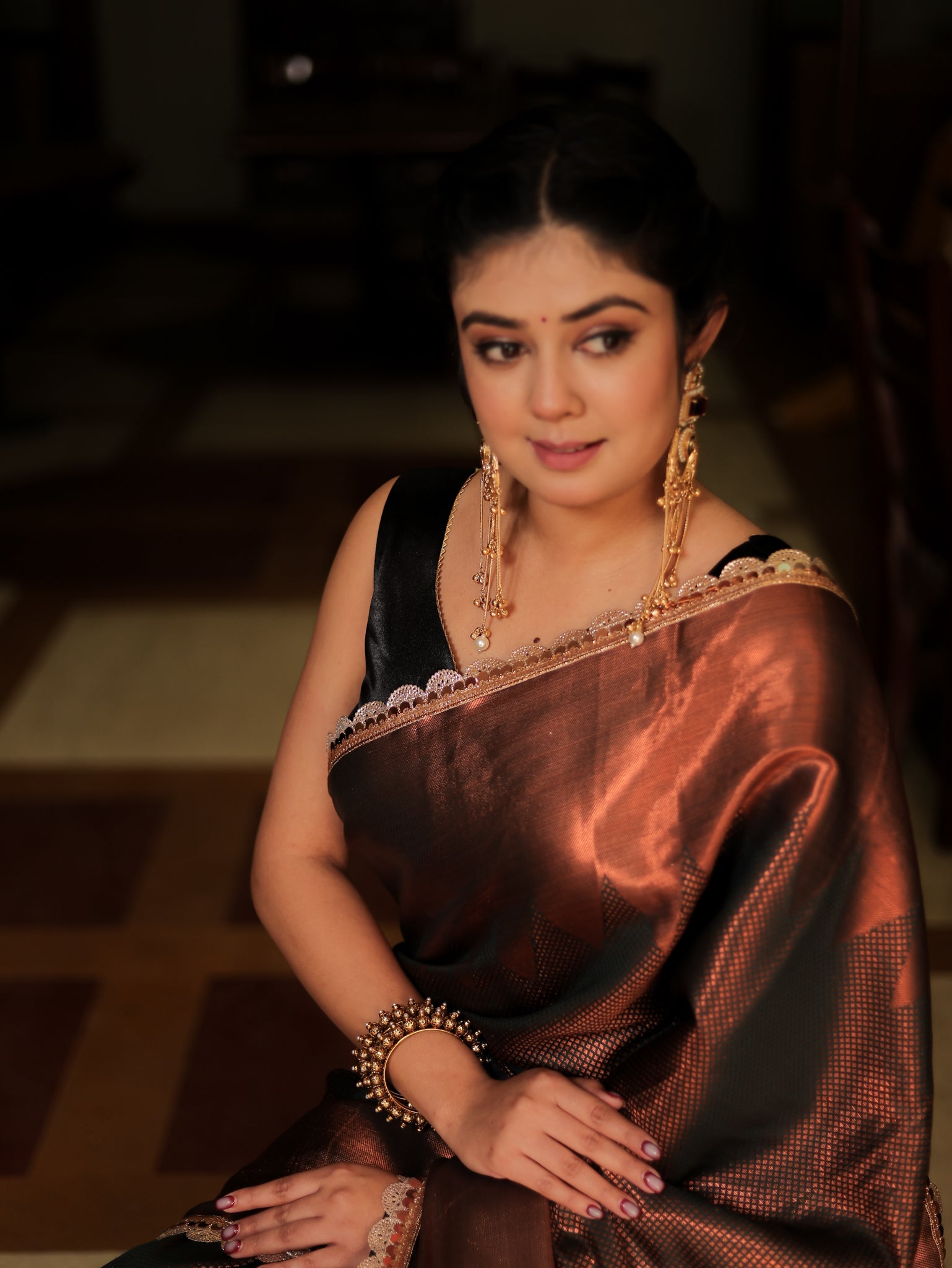 Bronze Zari Tanchoi Banarasi Semi Silk Saree with Lace Border