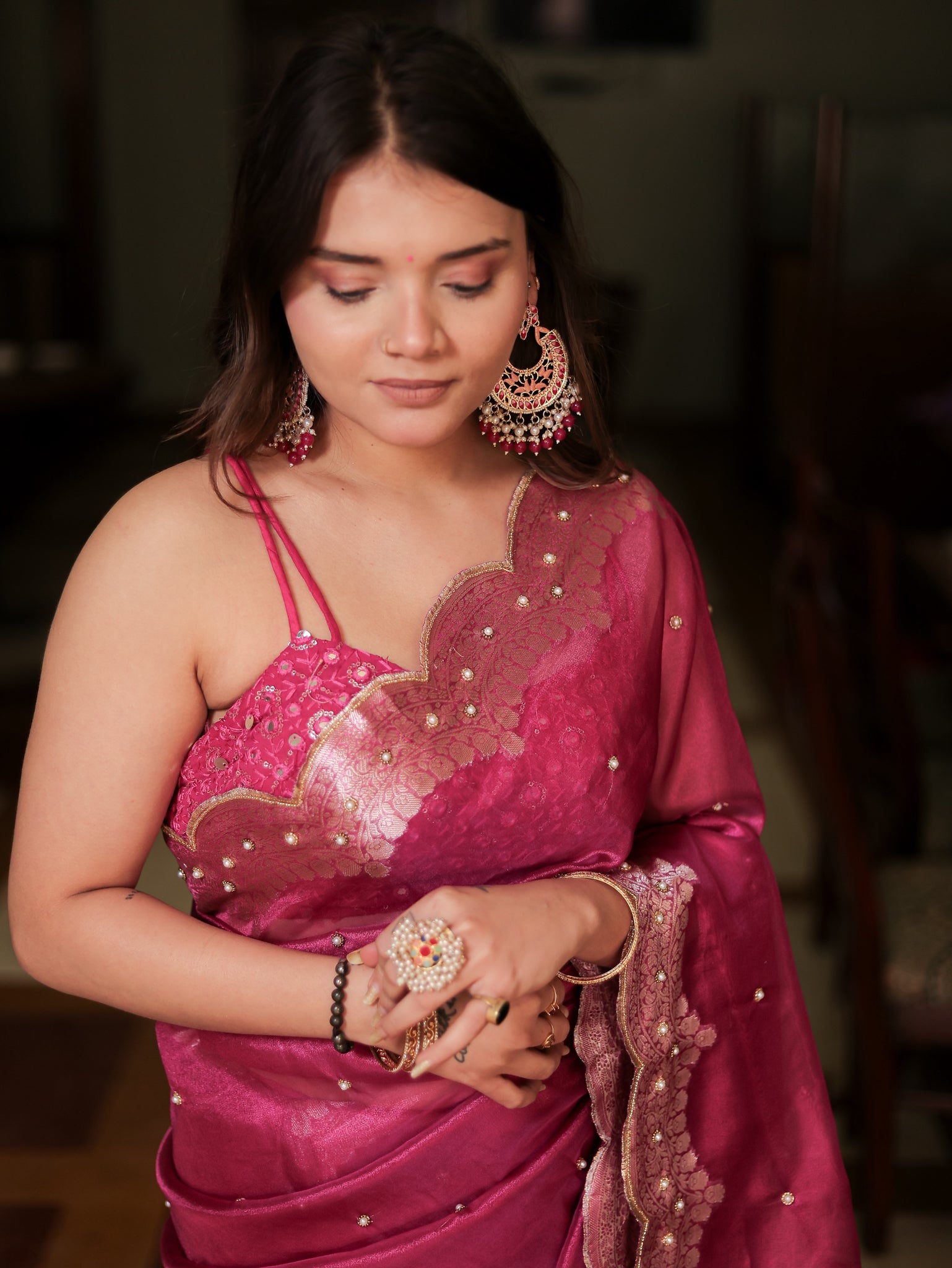 Banarasi Tissue Saree With Zari Weaving & Scallop Border - Magenta