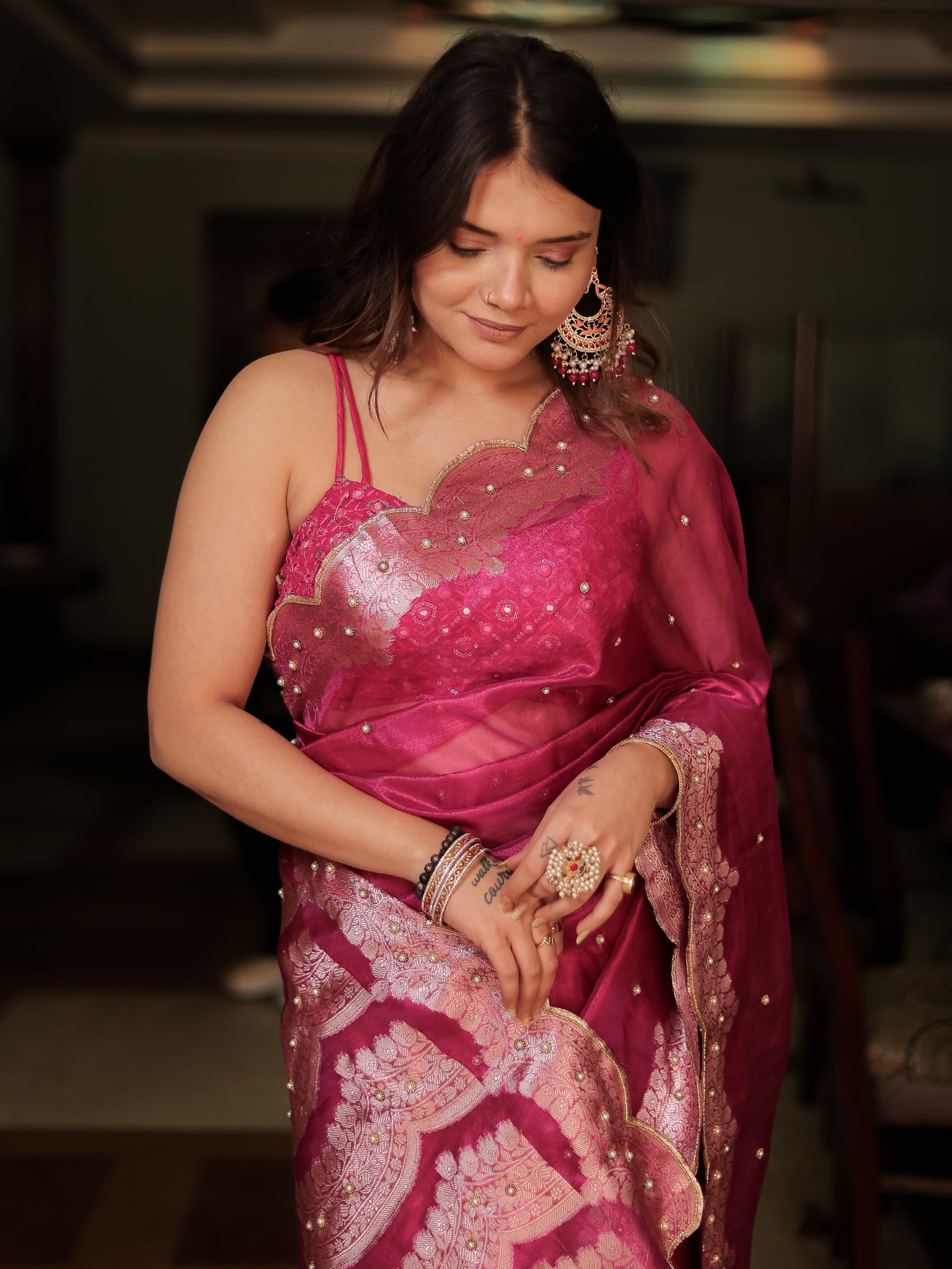 Banarasi Tissue Saree With Zari Weaving & Scallop Border - Magenta