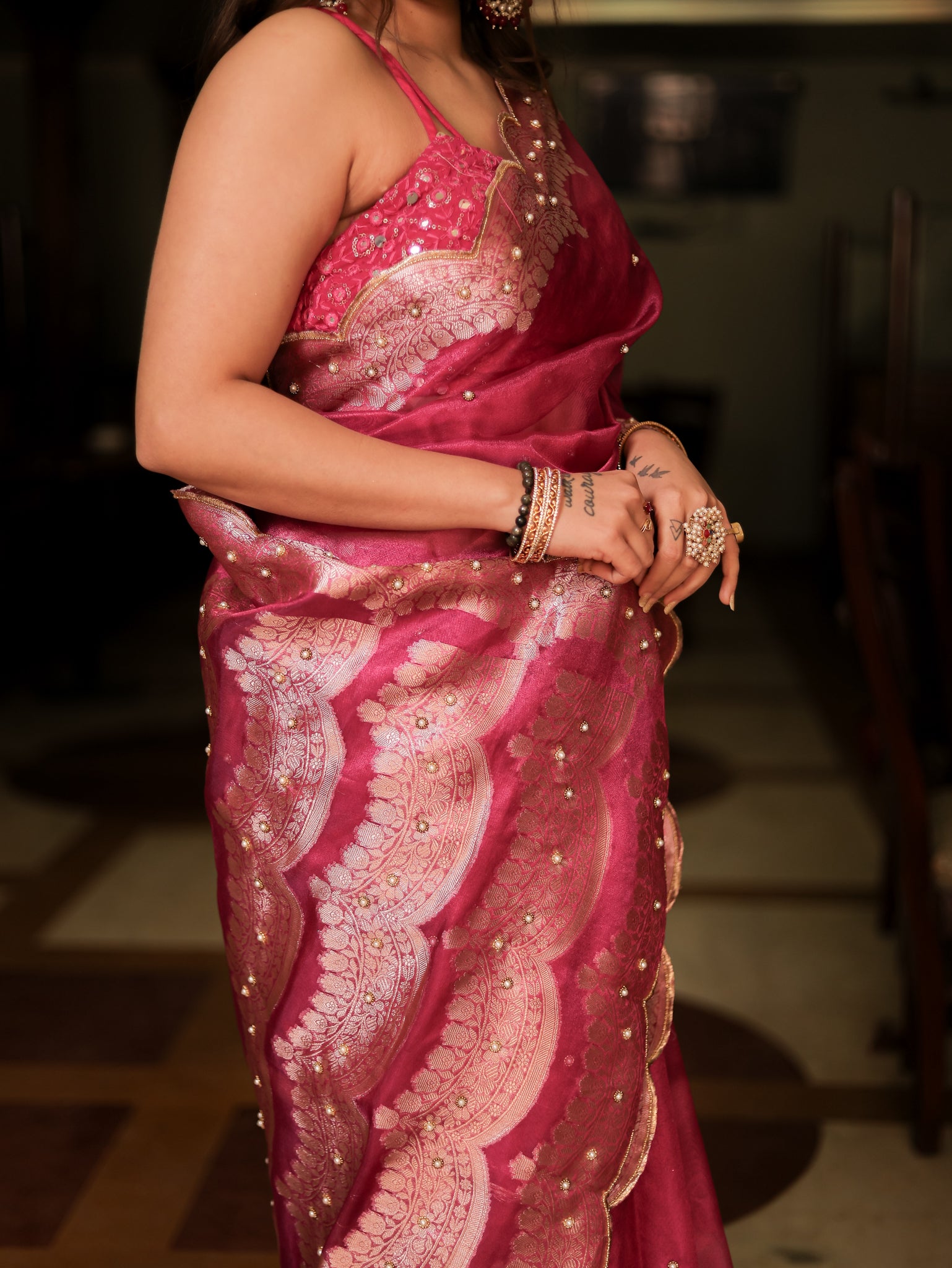 Banarasi Tissue Saree With Zari Weaving & Scallop Border - Magenta