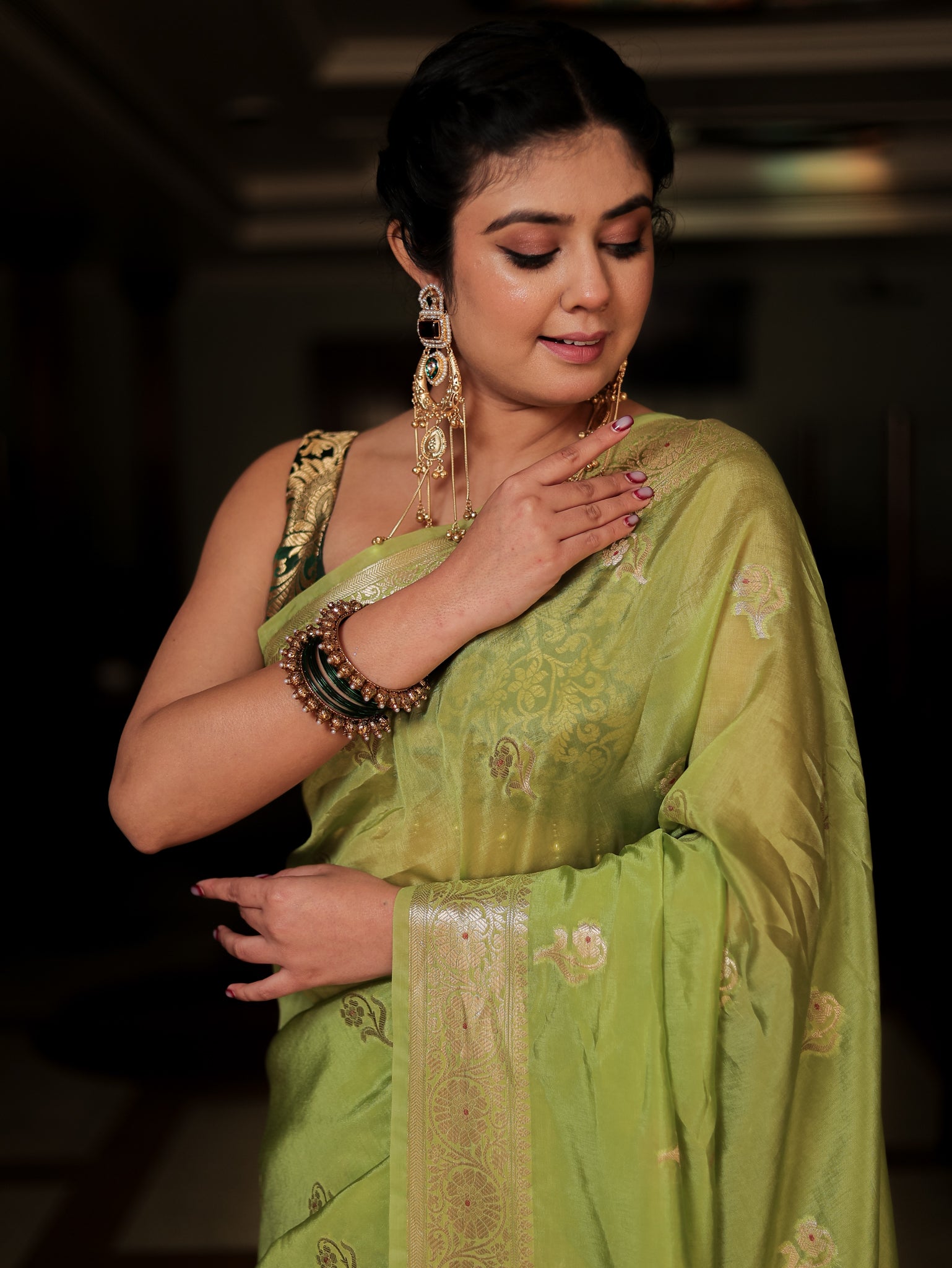 Banarasi Soft Cotton Saree with Floral Weaving & Border- Green