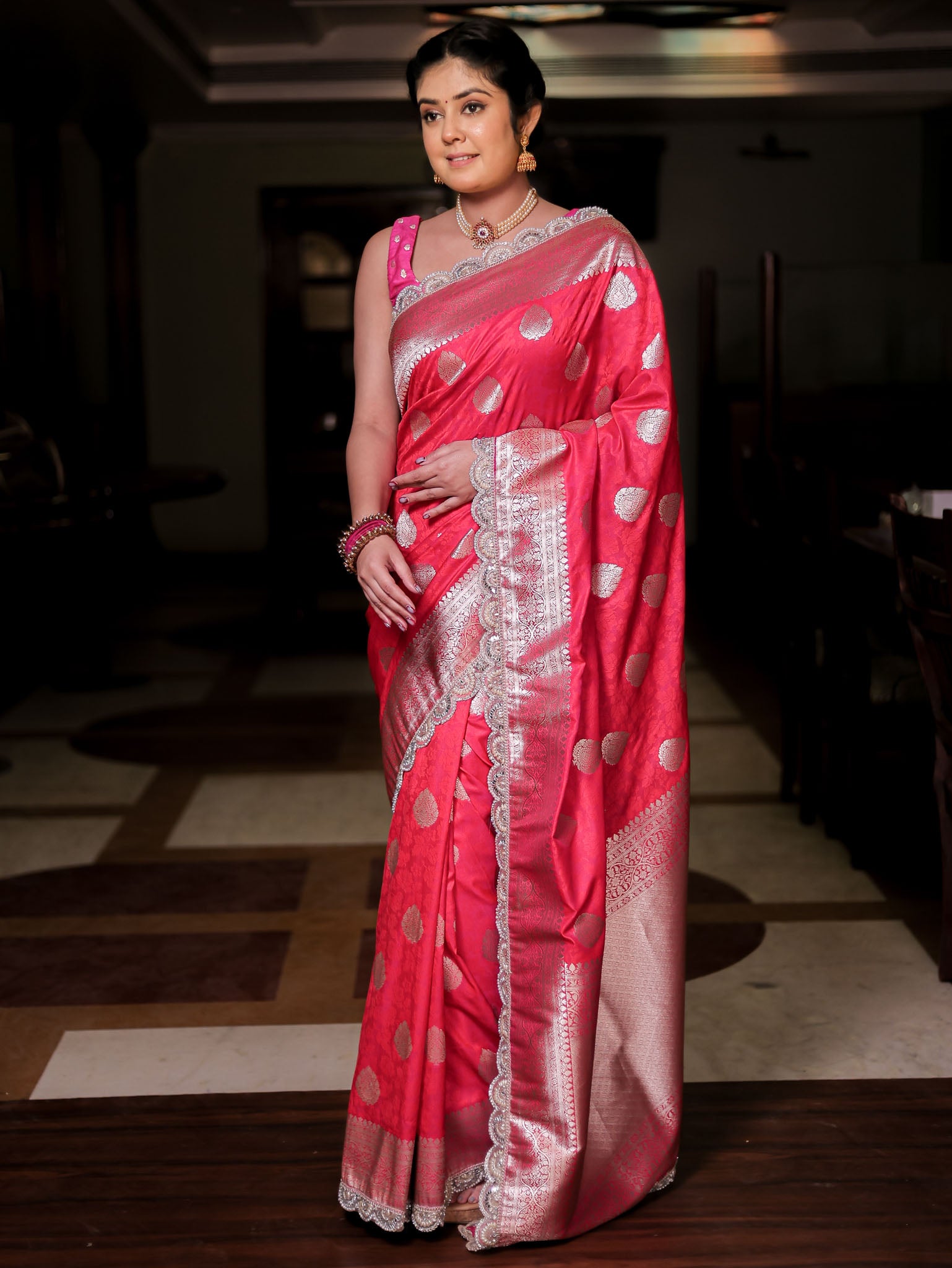 Banarasi Art Katan Silk Saree With Zari Buta Weaving & Tanchoi Weaving & Lace Border-Pink