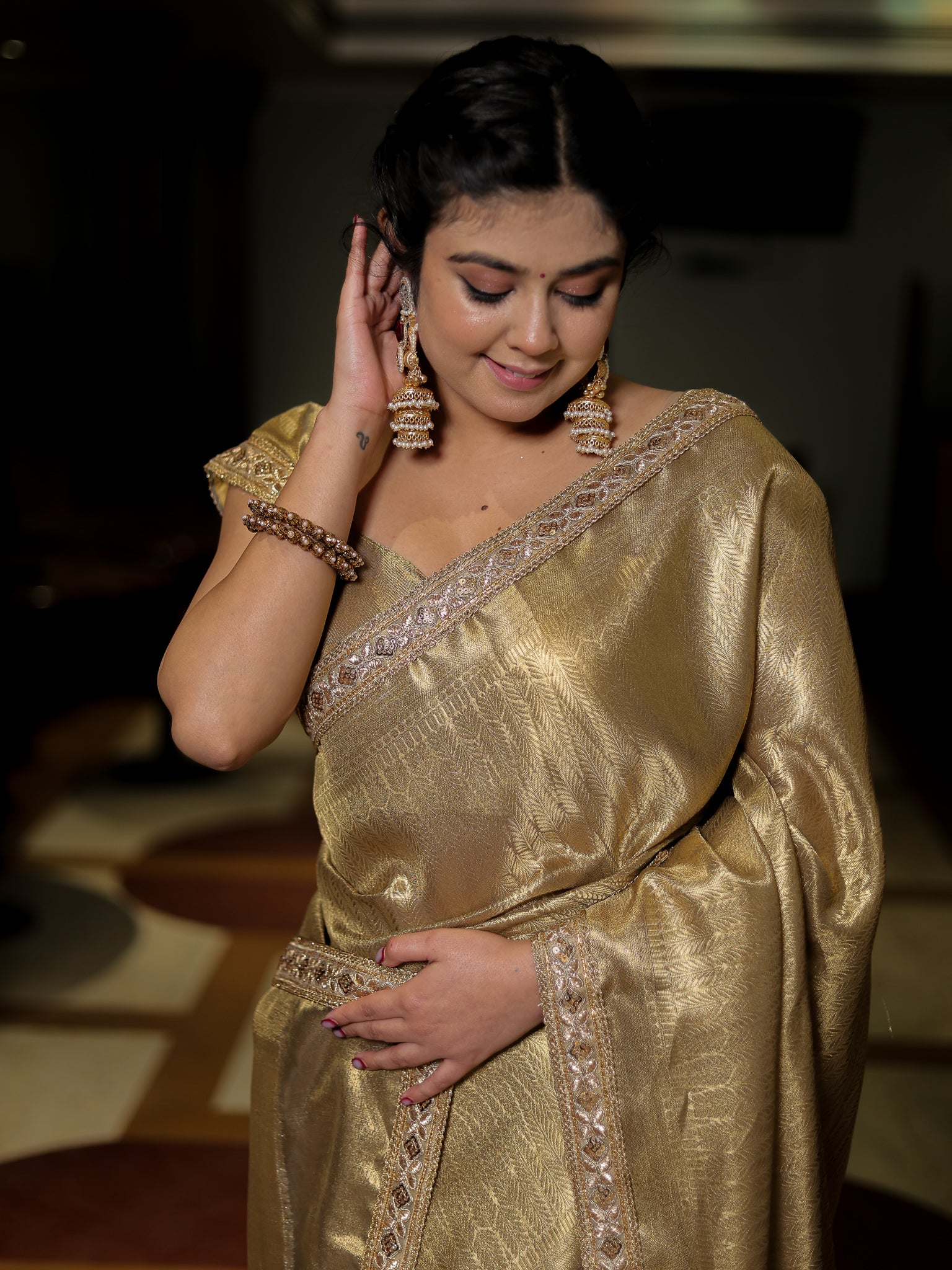 Gold Zari Tanchoi Banarasi Semi Silk Saree with Lace Border