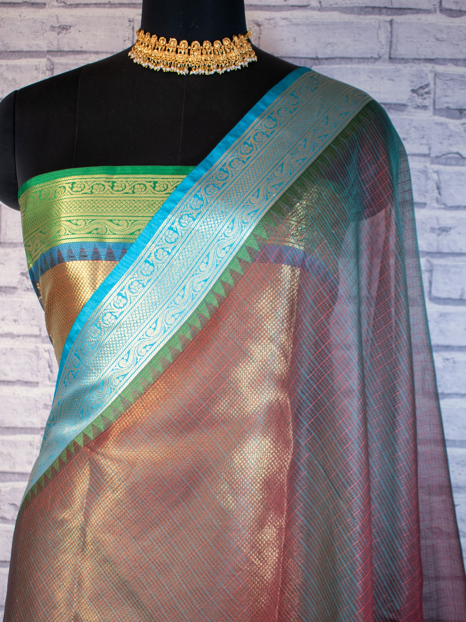 Banarasi Kota Check Saree With Contrast Border - Green