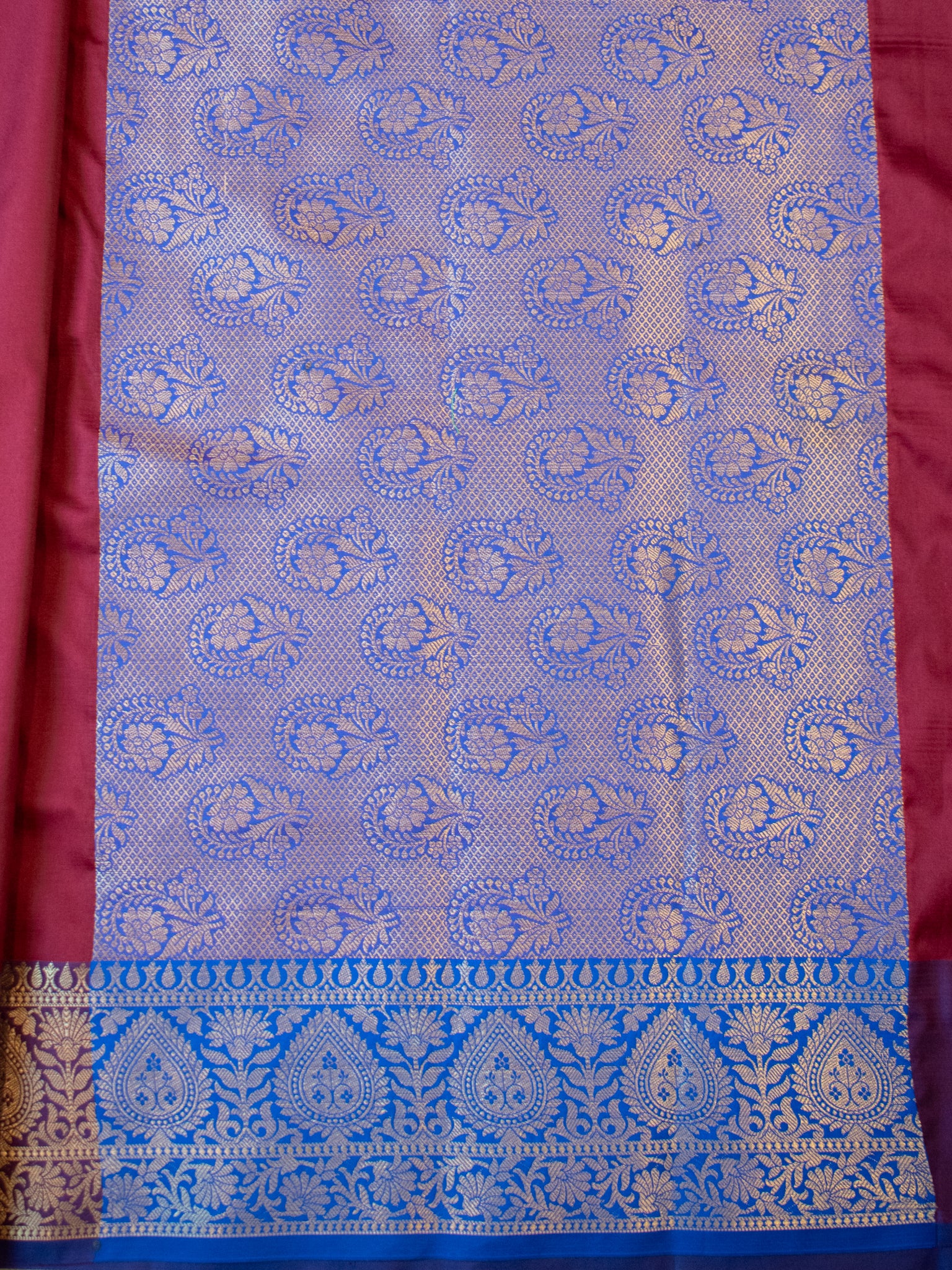 Banarasi Plain Semi Silk Saree With Contrast Pallu-Red