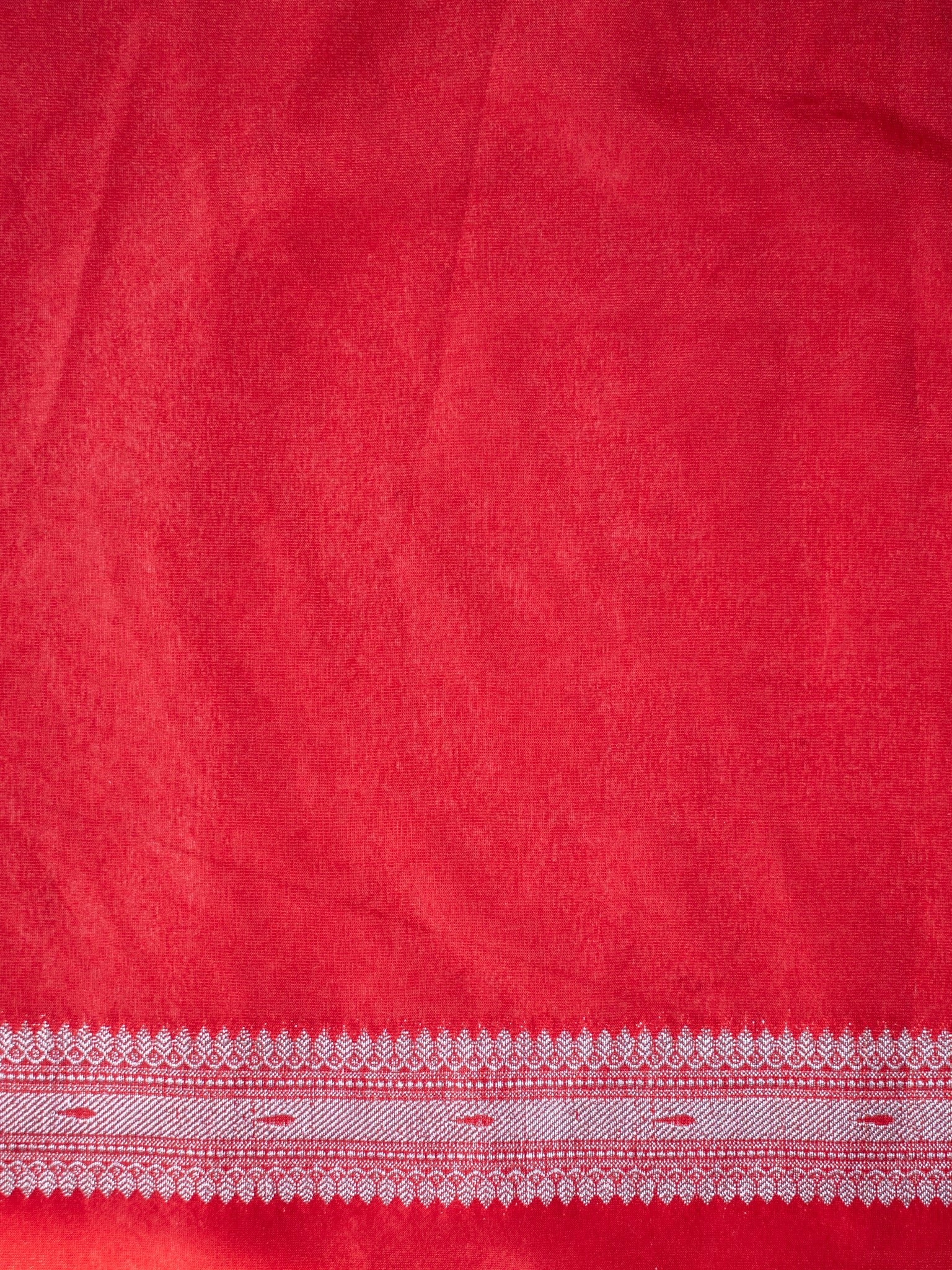 Banarasi Semi Silk Saree With Silver Zari Weaving & Contrast Border- Red & White