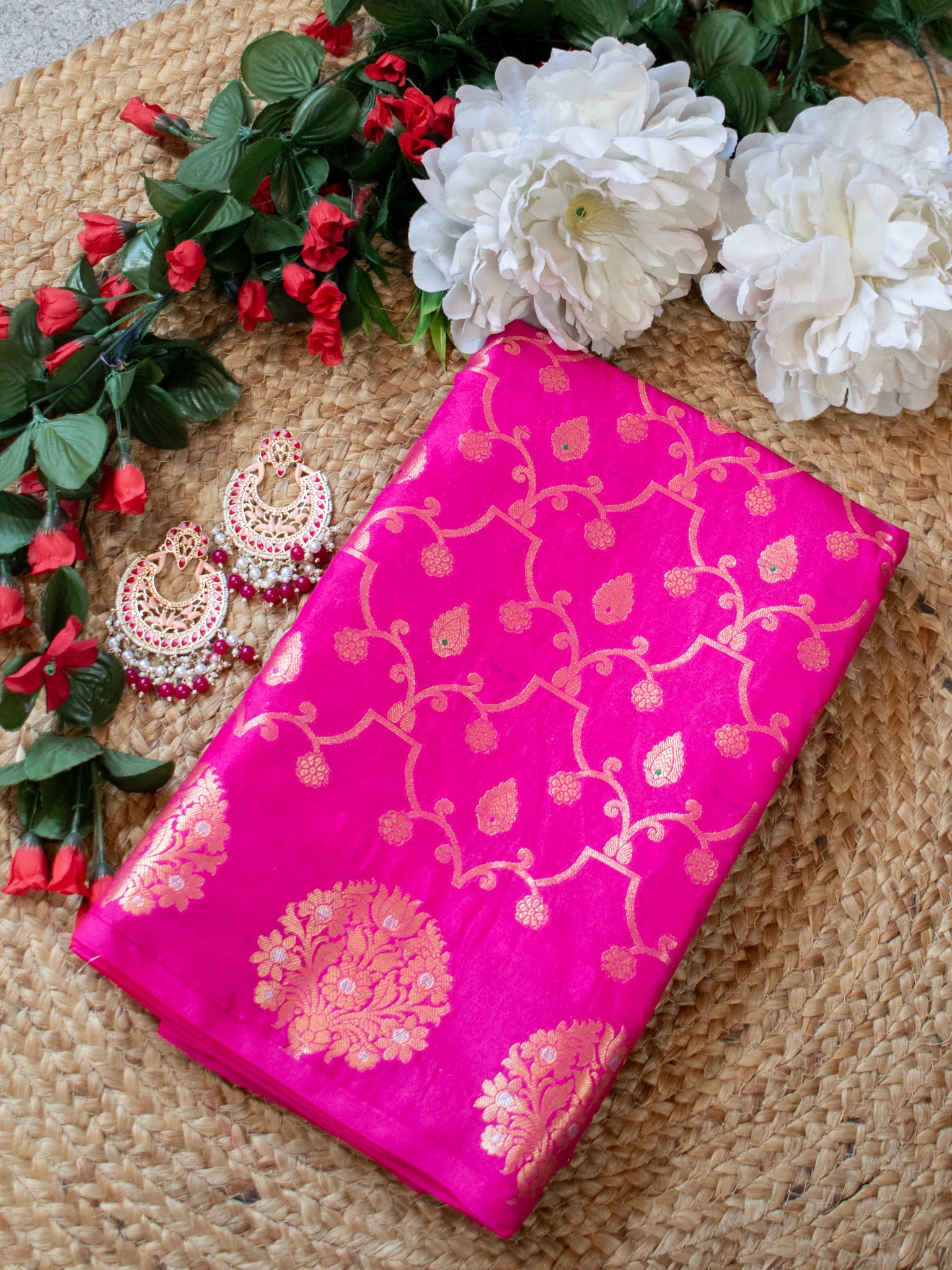 Banarasi Soft Cotton Saree With Golden Zari Weaving & Border- Pink