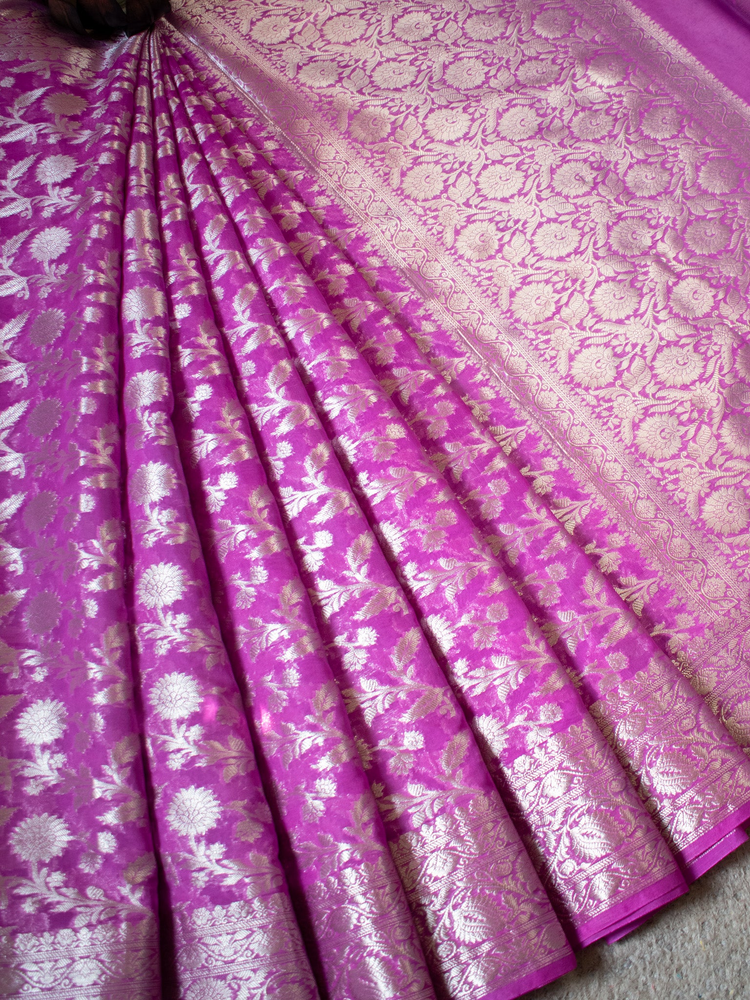 Banarasi Cotton Silk Saree With Silver Zari Weaving & Border-Lavender