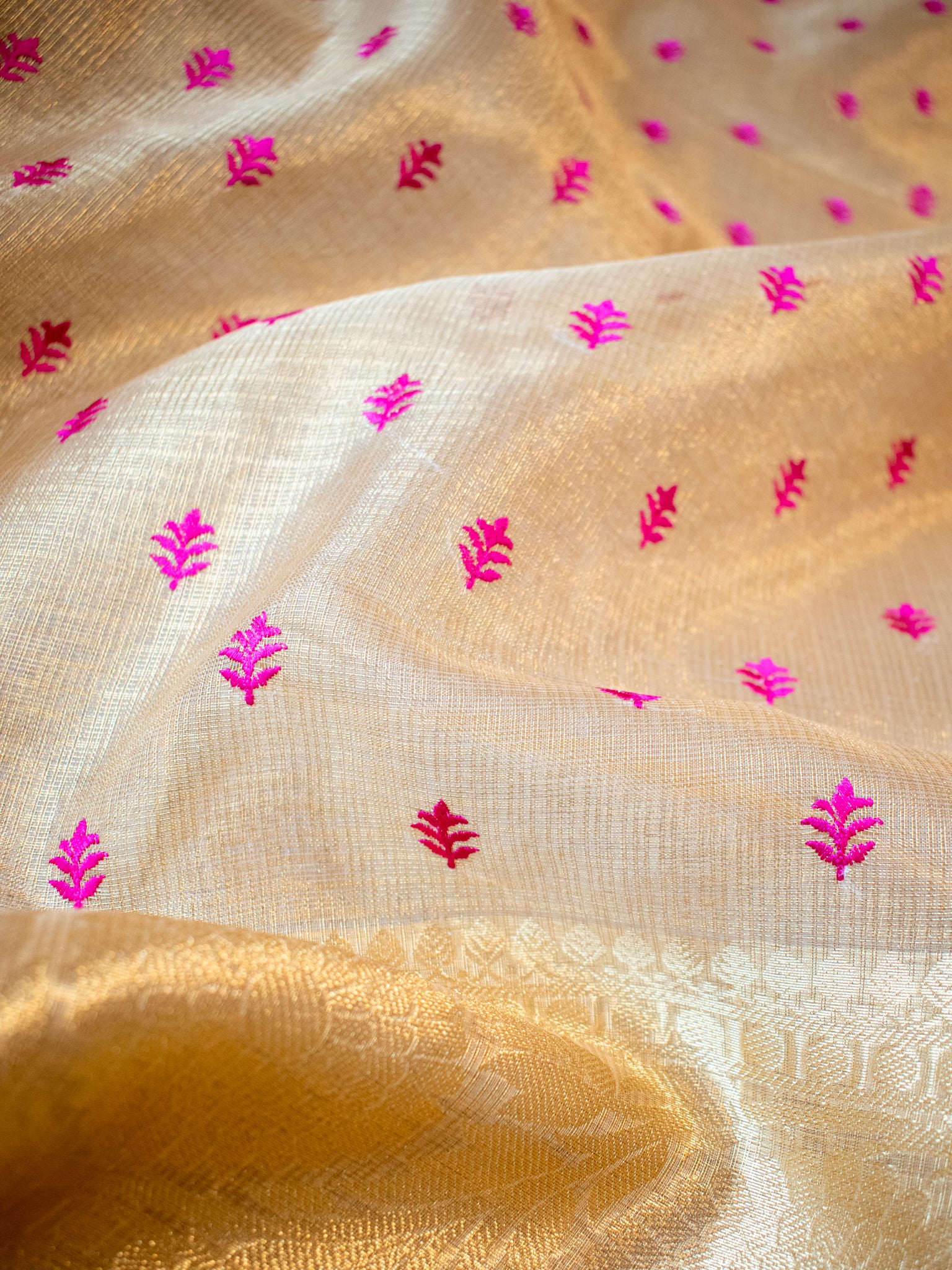Banarasi Kota Check Saree With Embroidery & Border - Gold