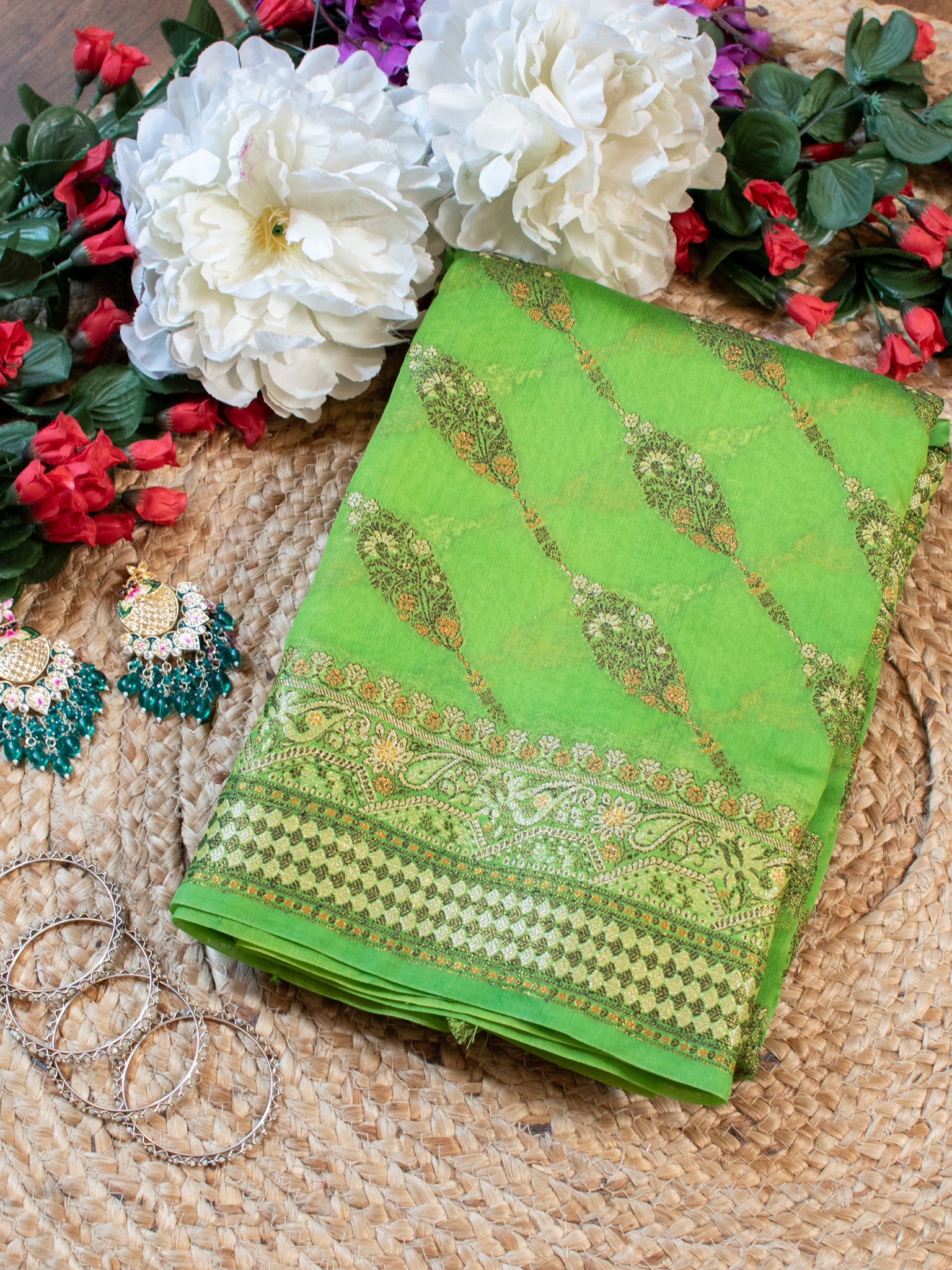 Banarasi Pure Georgette Saree With Resham Weaving-Green