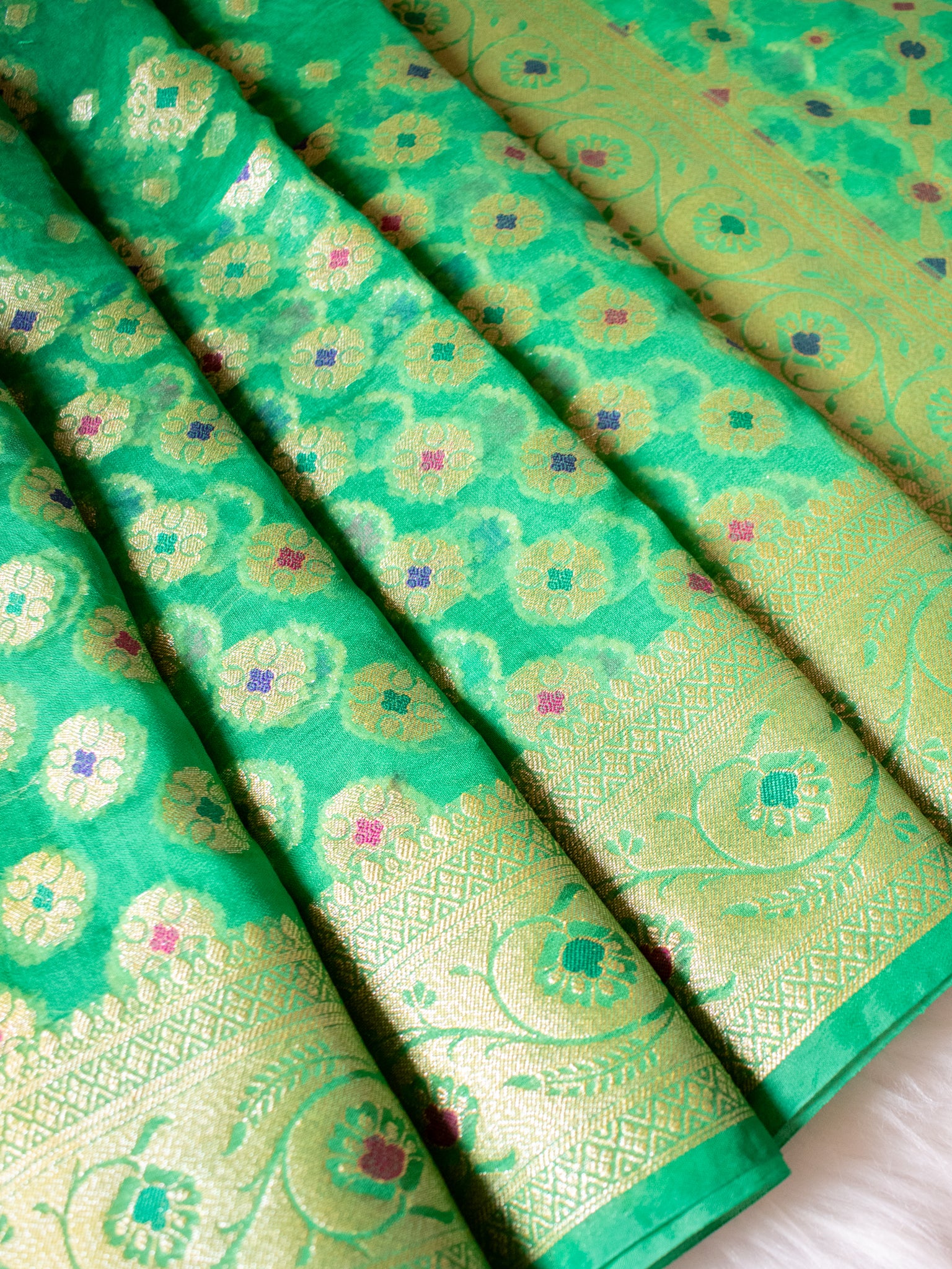Banarasi Pure Cotton Saree With Zari & Resham Buti Weaving & Border- Green