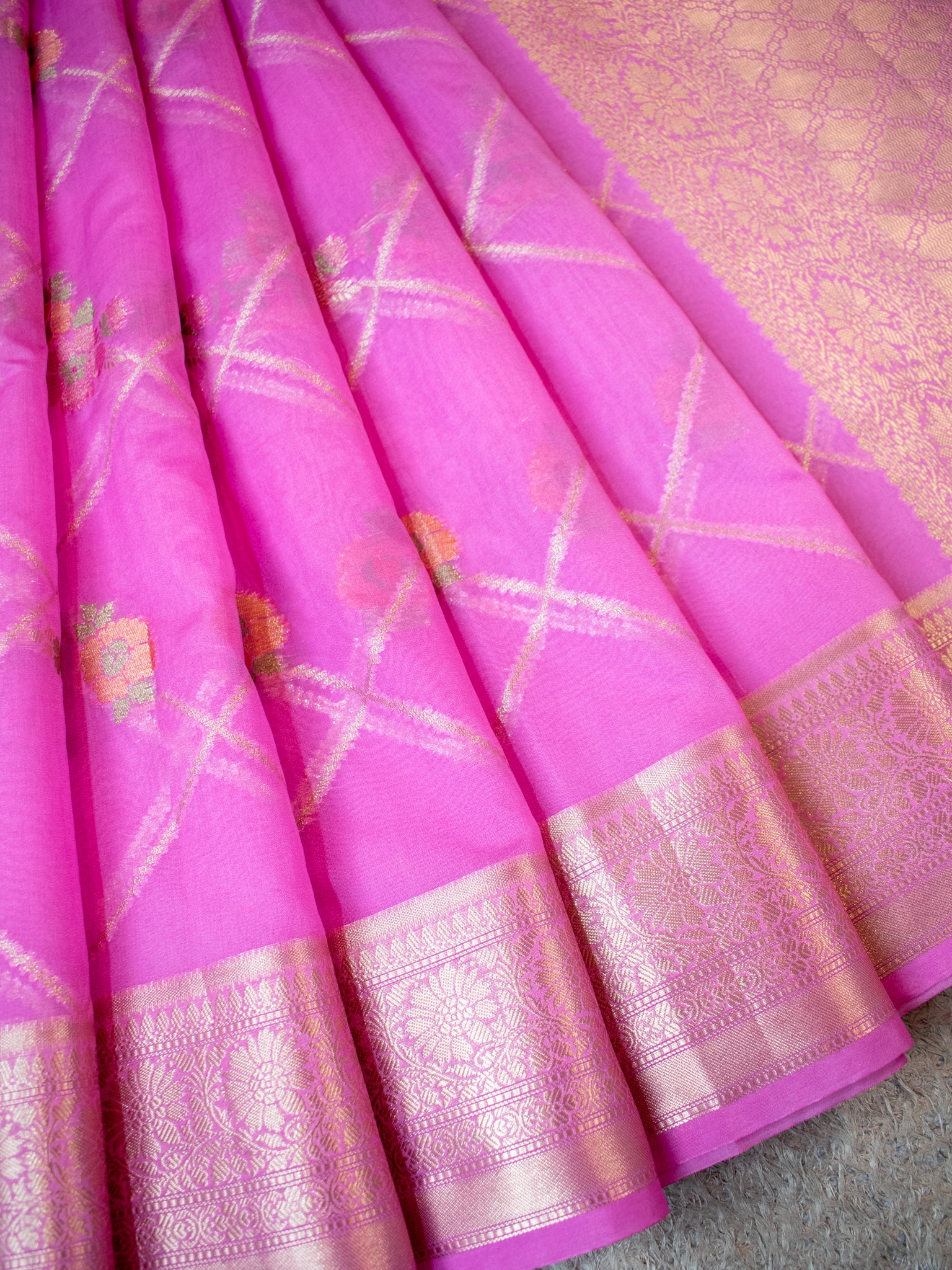 Banarasi Cotton Silk Saree with Floral Weaving & Border-Pink