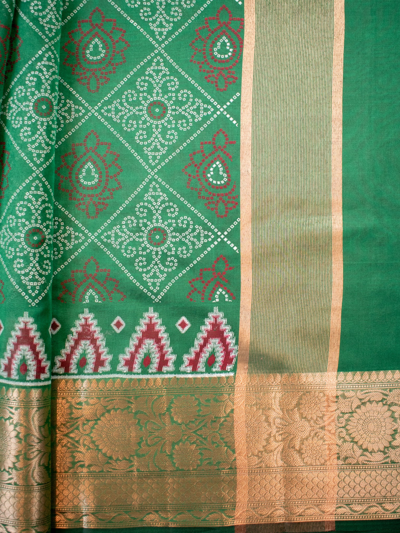 Banarasi Bandhani Organza Saree With Border - Green