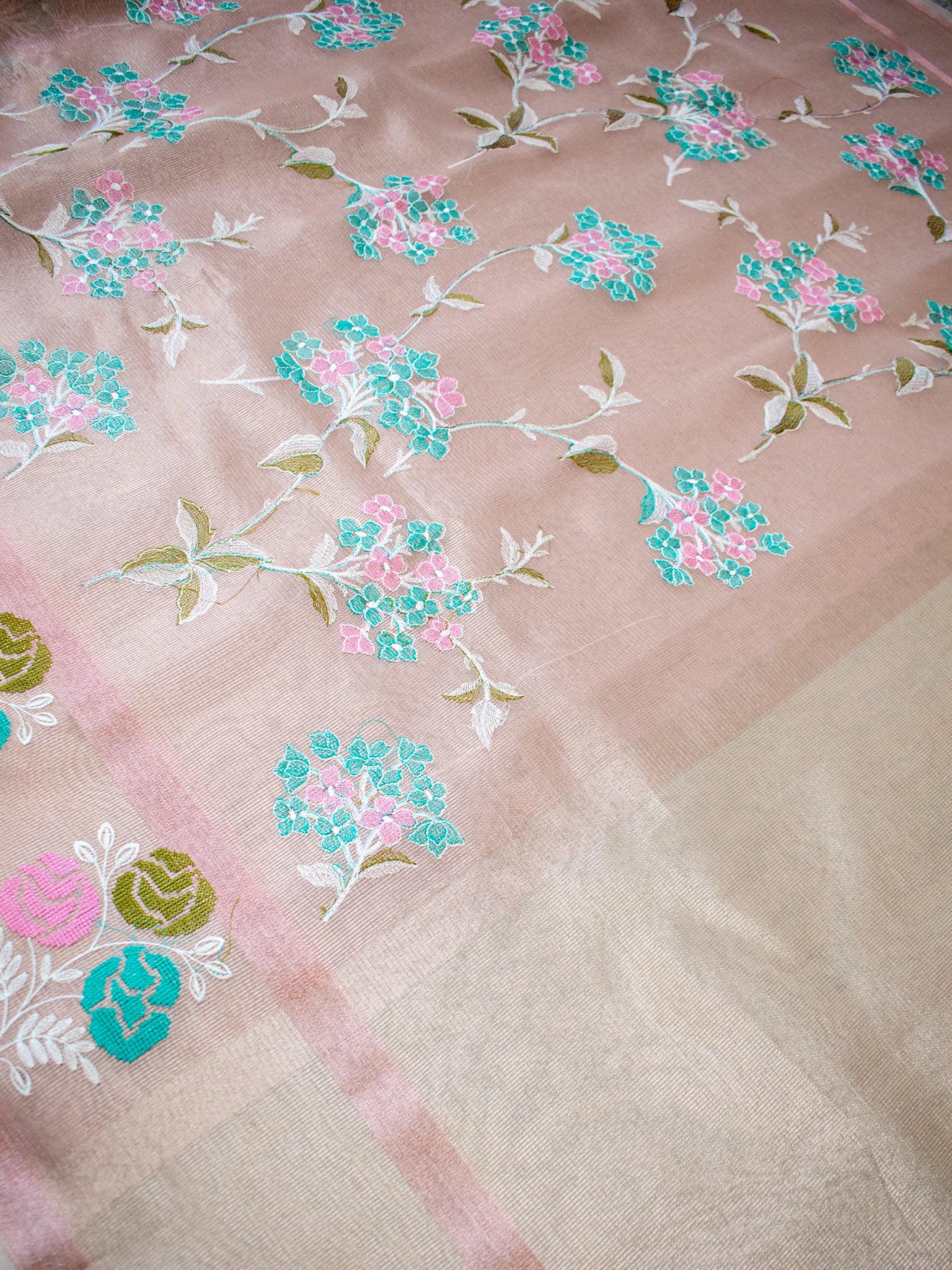 Banarasi Tissue Saree With Embroidery & Border - Pink