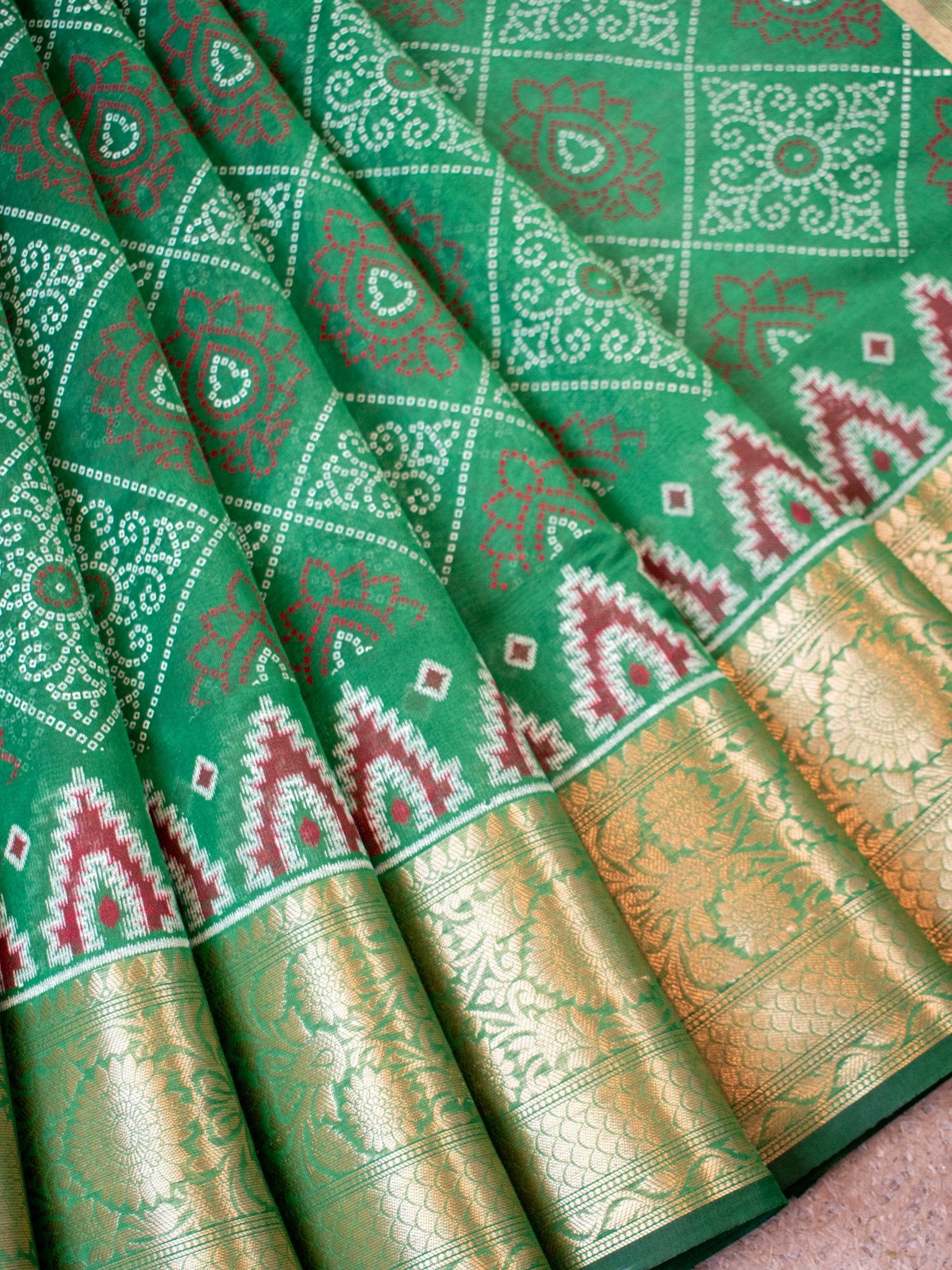 Banarasi Bandhani Organza Saree With Border - Green