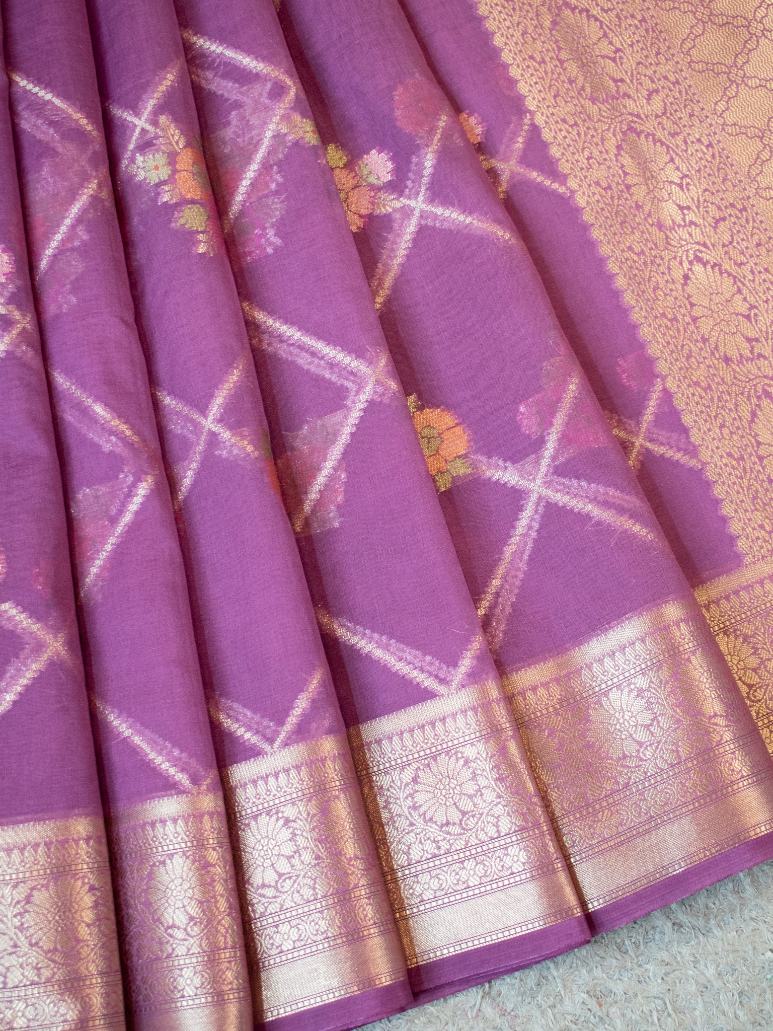 Banarasi Cotton Silk Saree with Floral Weaving & Border- Mauve